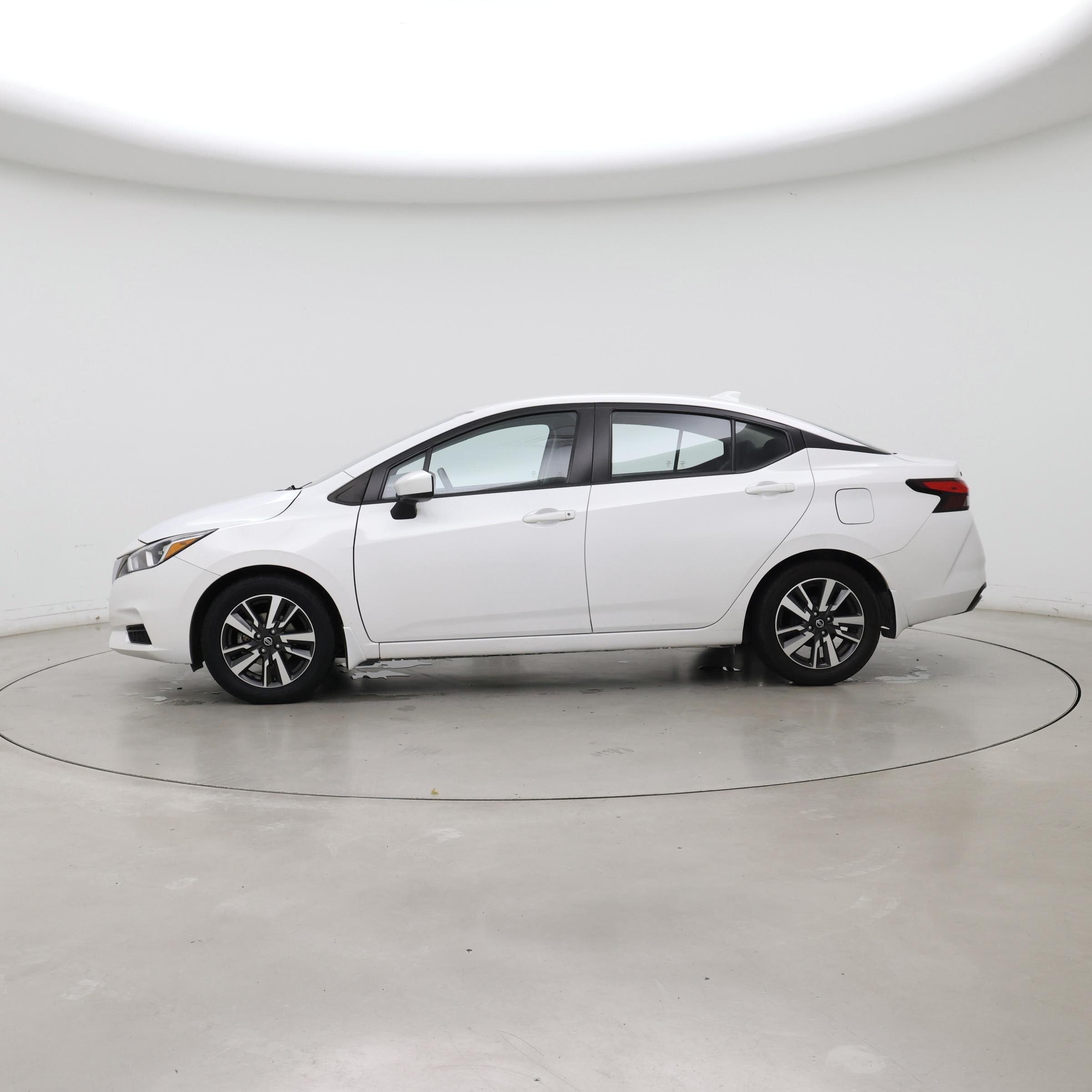 Thumbnail: 2022 Nissan Versa - 3