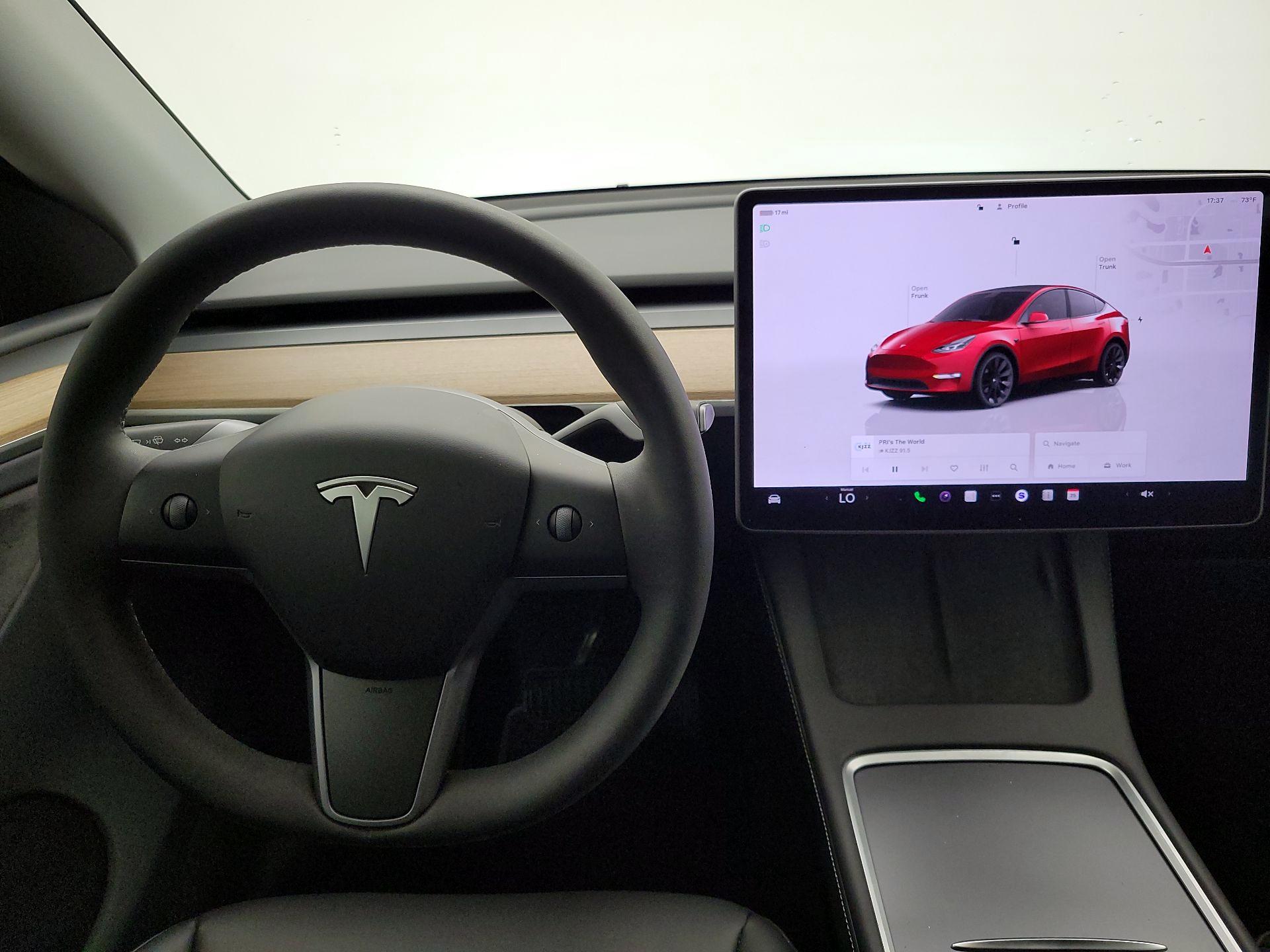 Thumbnail: 2023 Tesla Model Y - 10