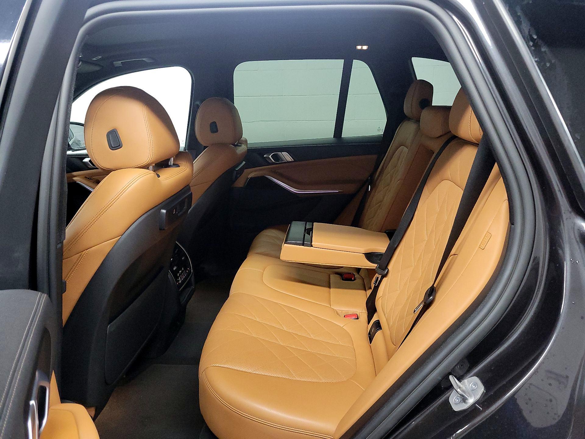 Thumbnail: 2023 BMW X5 - 10