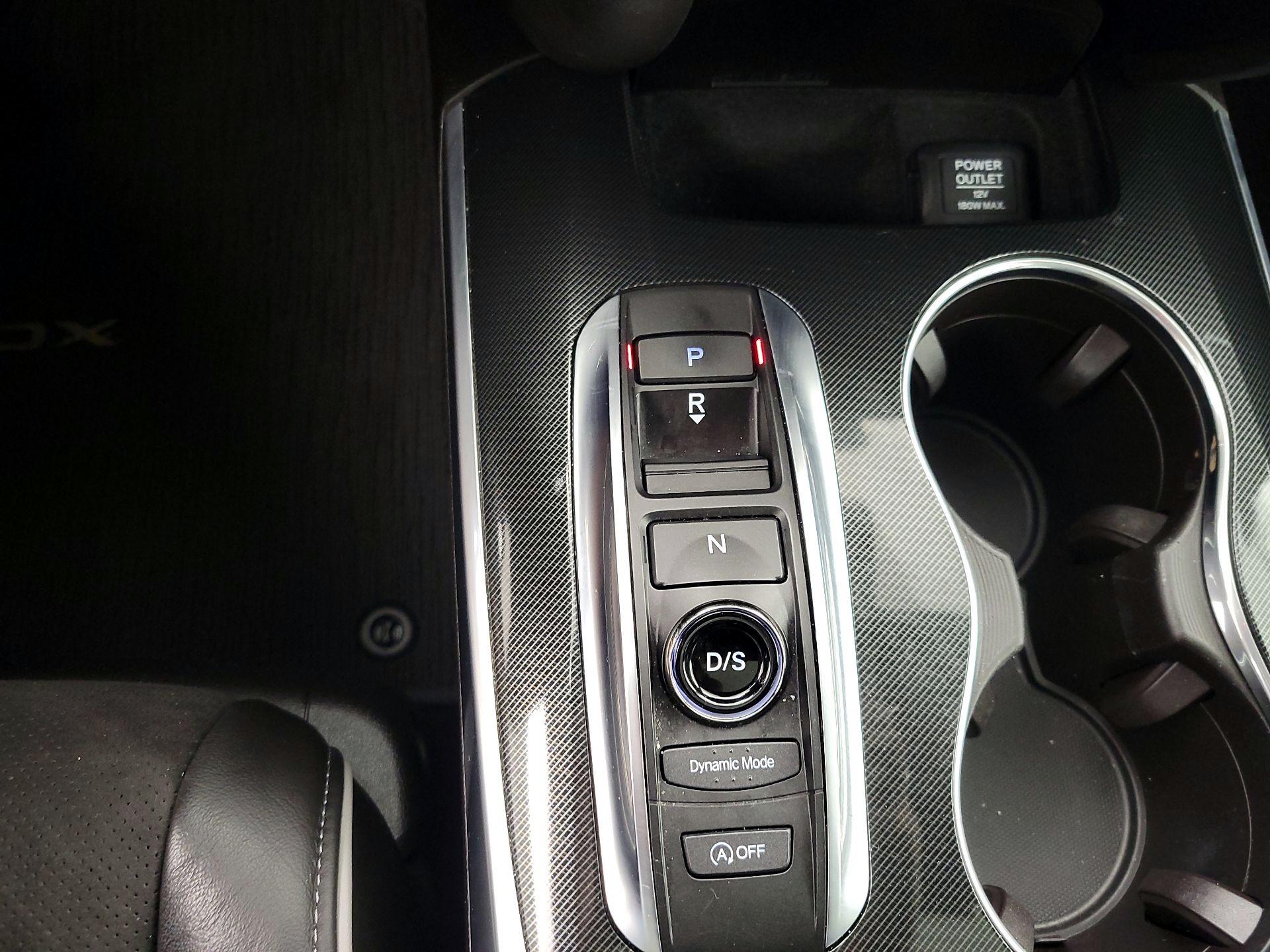 Thumbnail: 2019 Acura MDX - 18