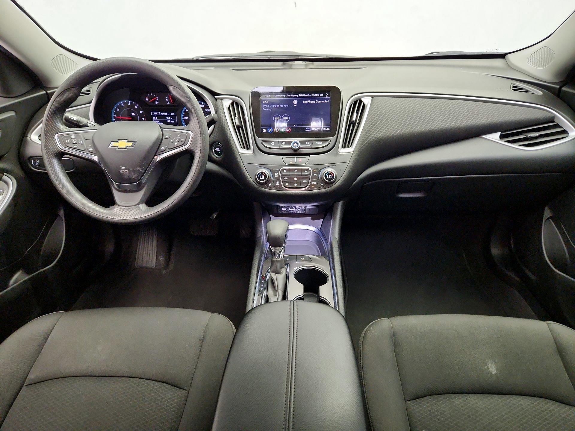 Thumbnail: 2024 Chevrolet Malibu - 9