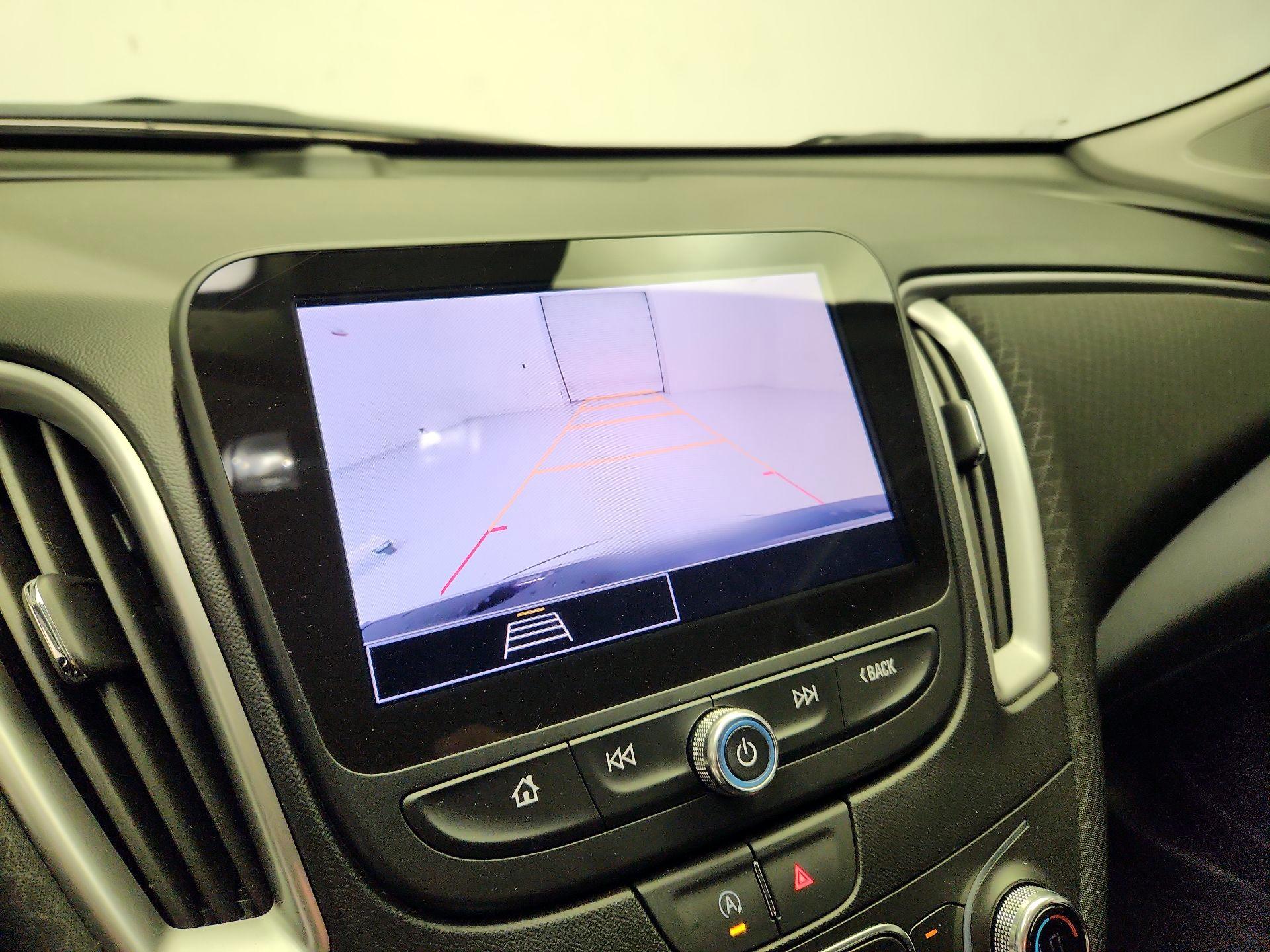 Thumbnail: 2024 Chevrolet Malibu - 14