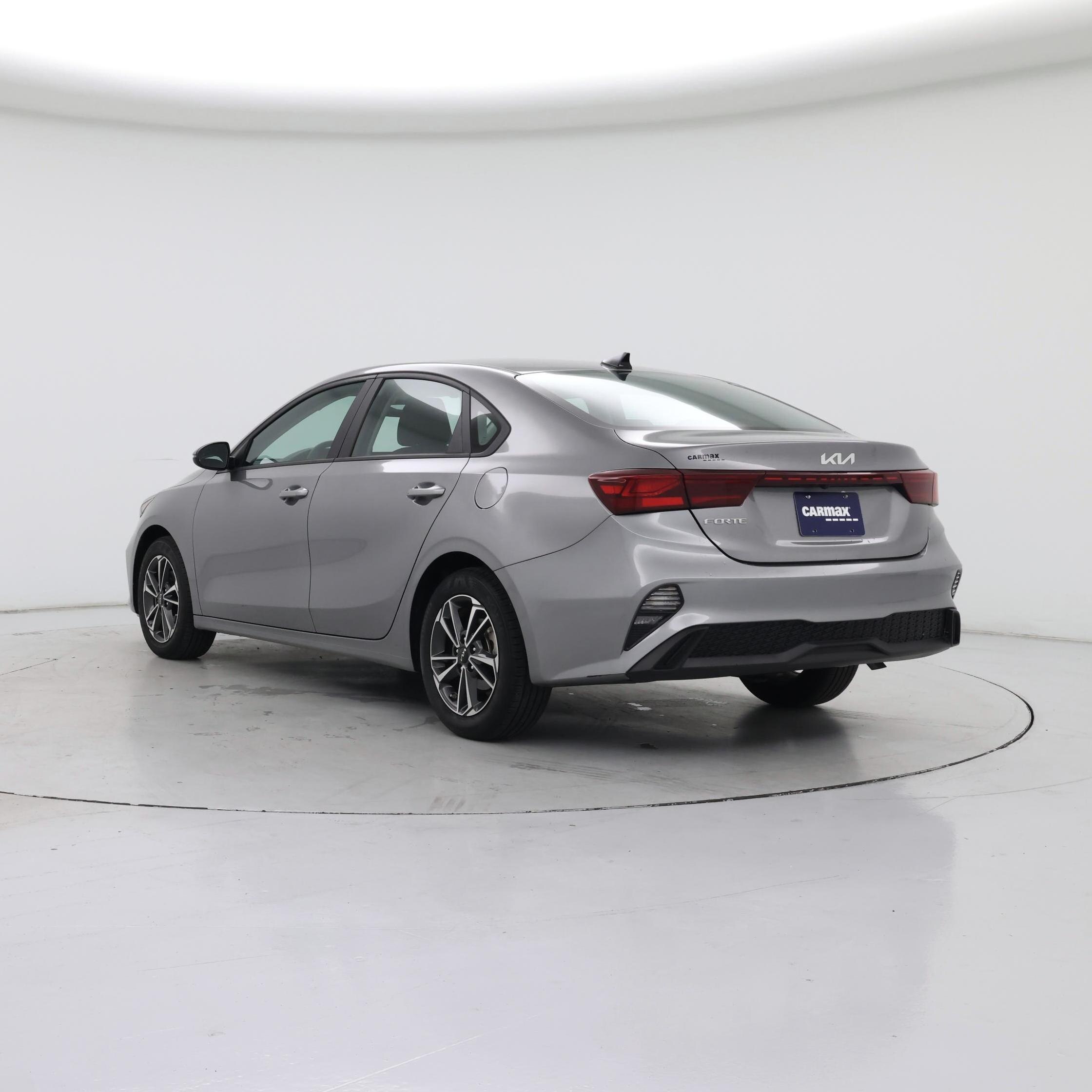 Thumbnail: 2023 Kia Forte - 2