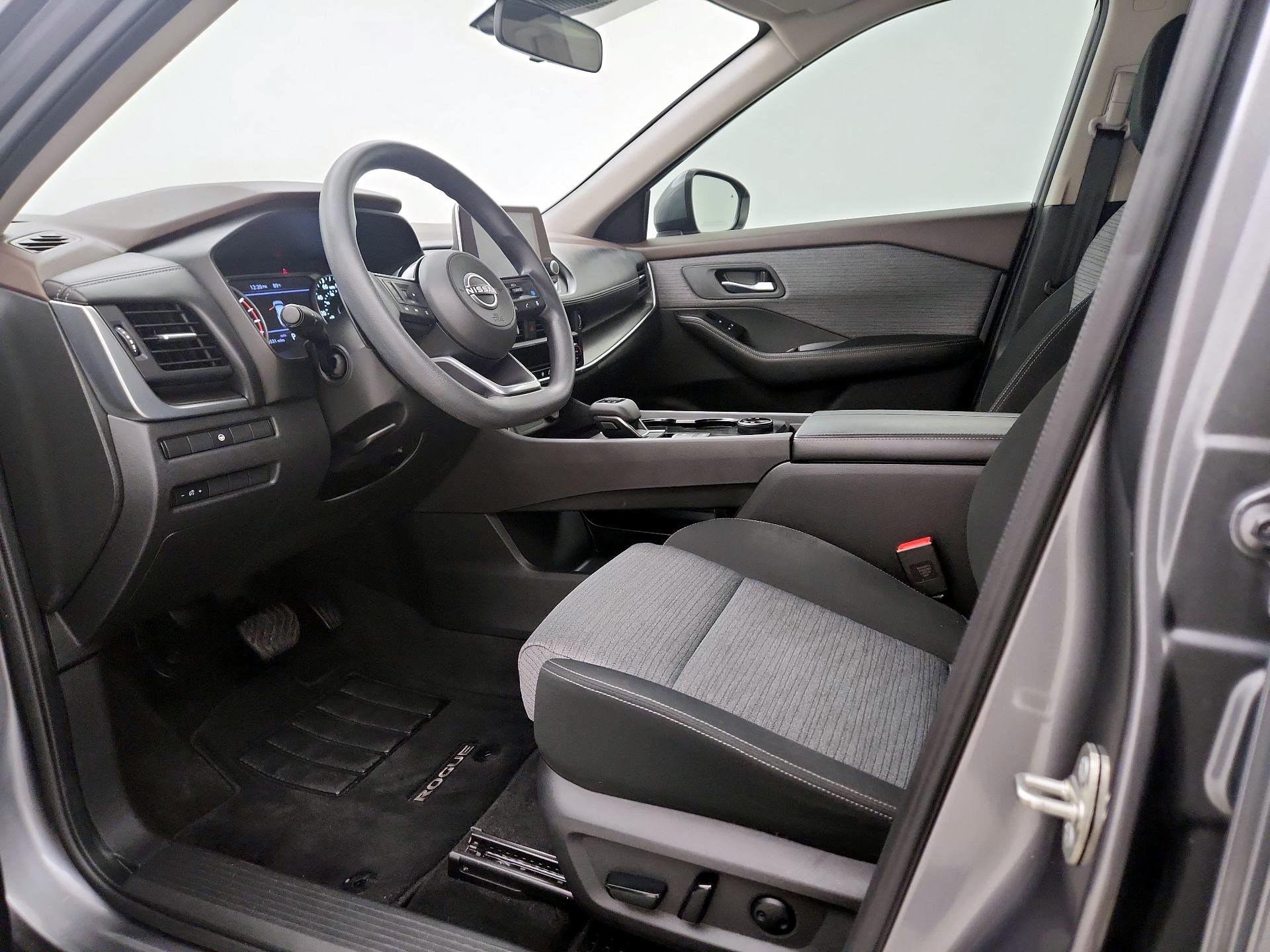 Thumbnail: 2023 Nissan Rogue - 11