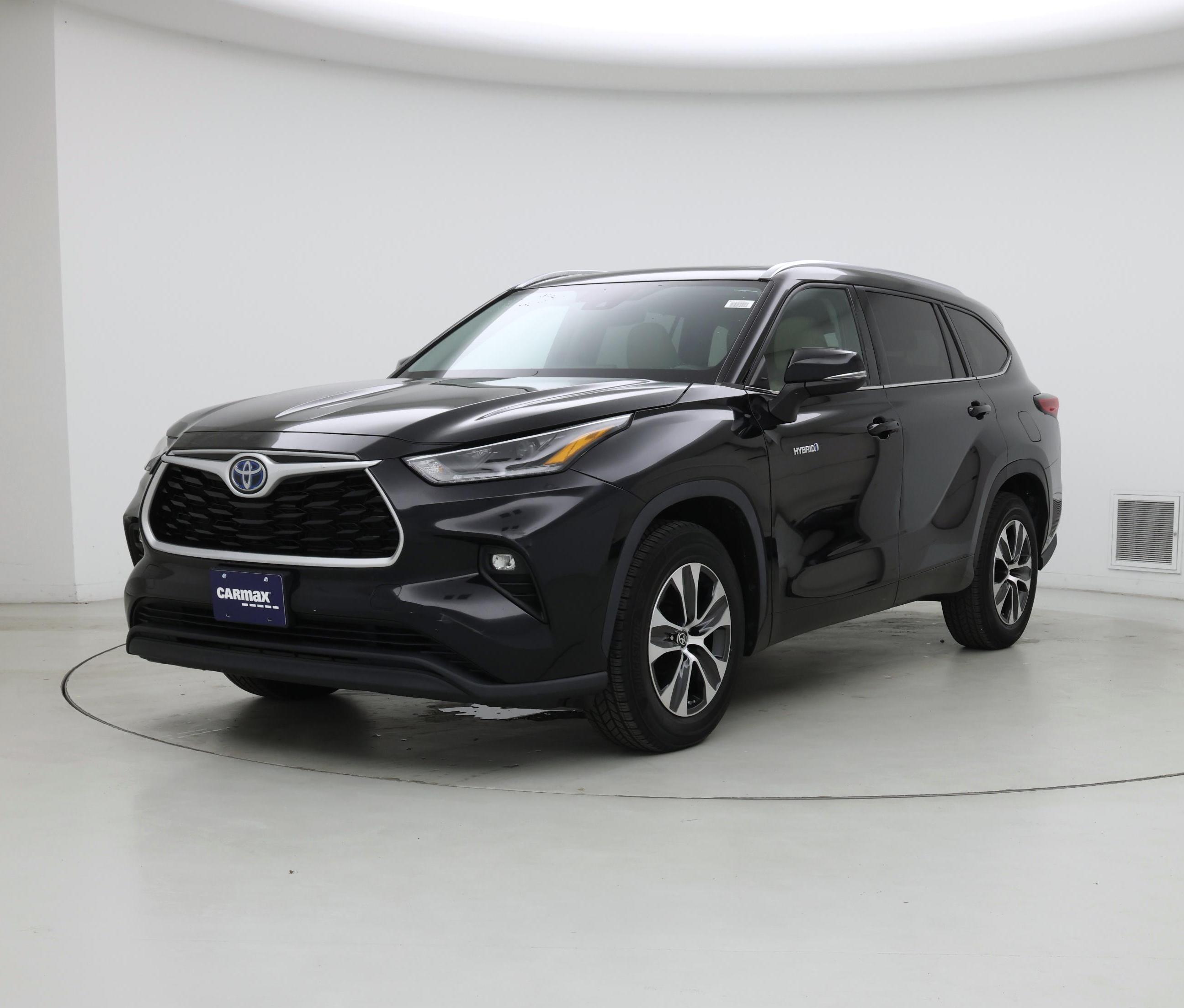 Thumbnail: 2021 Toyota Highlander - 4