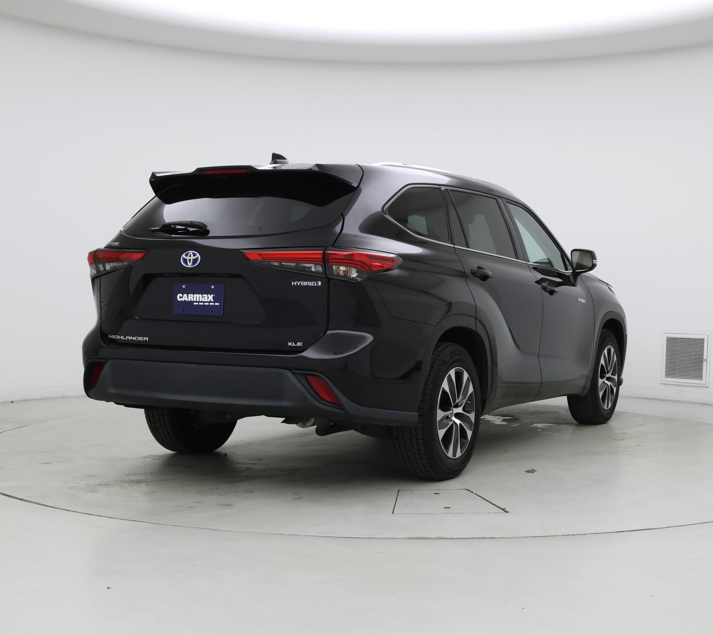 Thumbnail: 2021 Toyota Highlander - 8