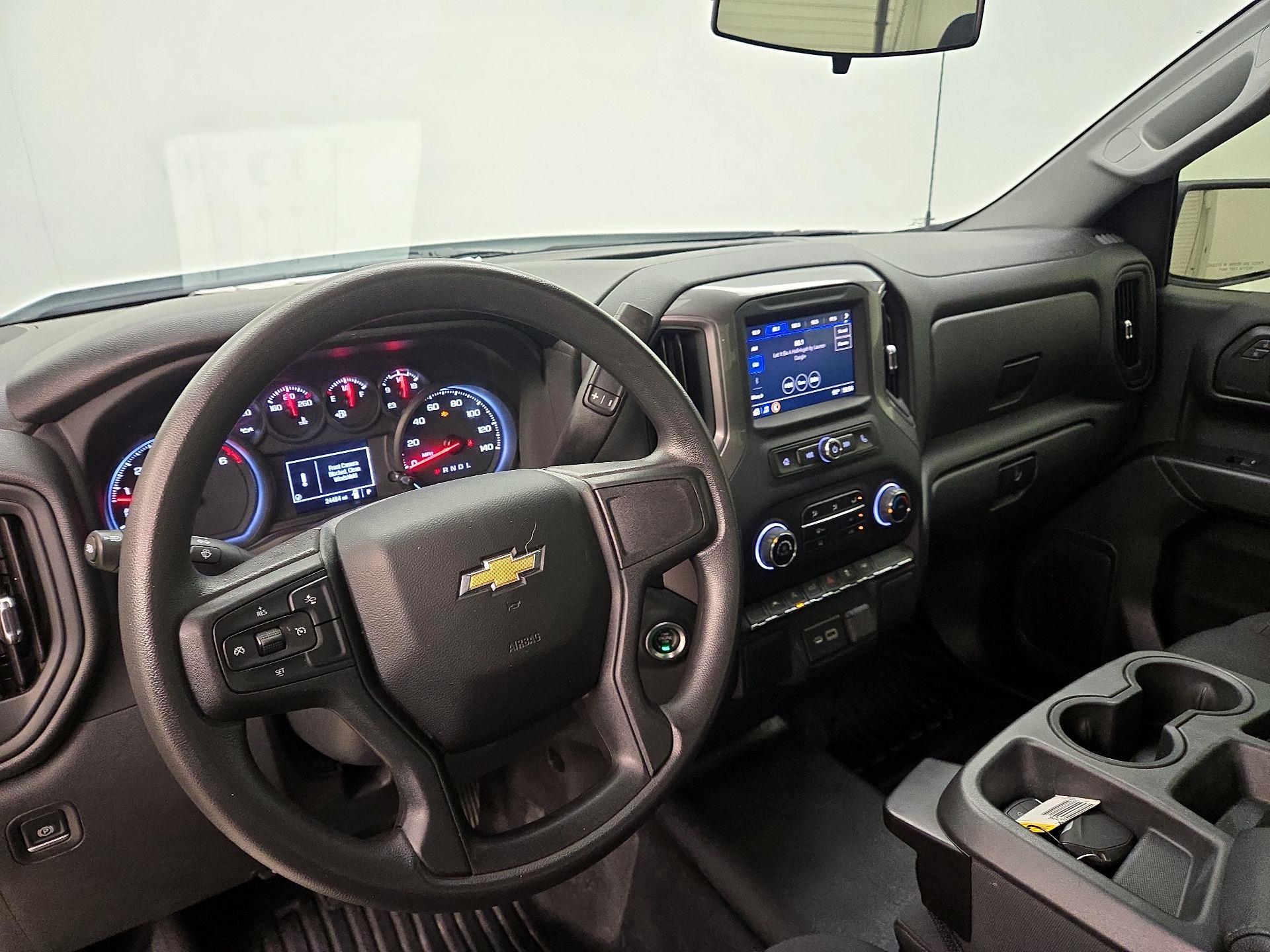 Thumbnail: 2022 Chevrolet Silverado 1500 - 9