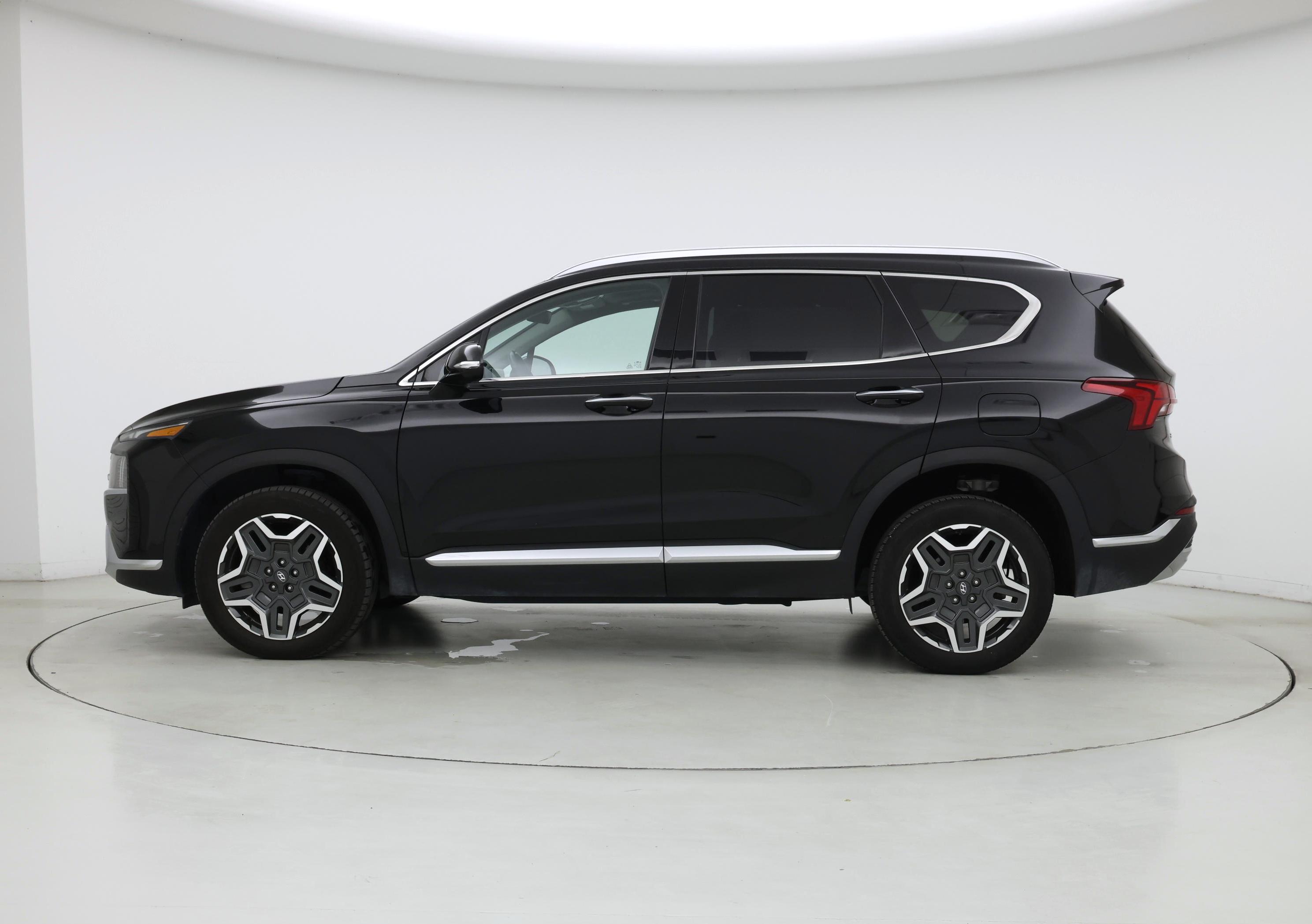 Thumbnail: 2023 Hyundai Santa Fe - 3
