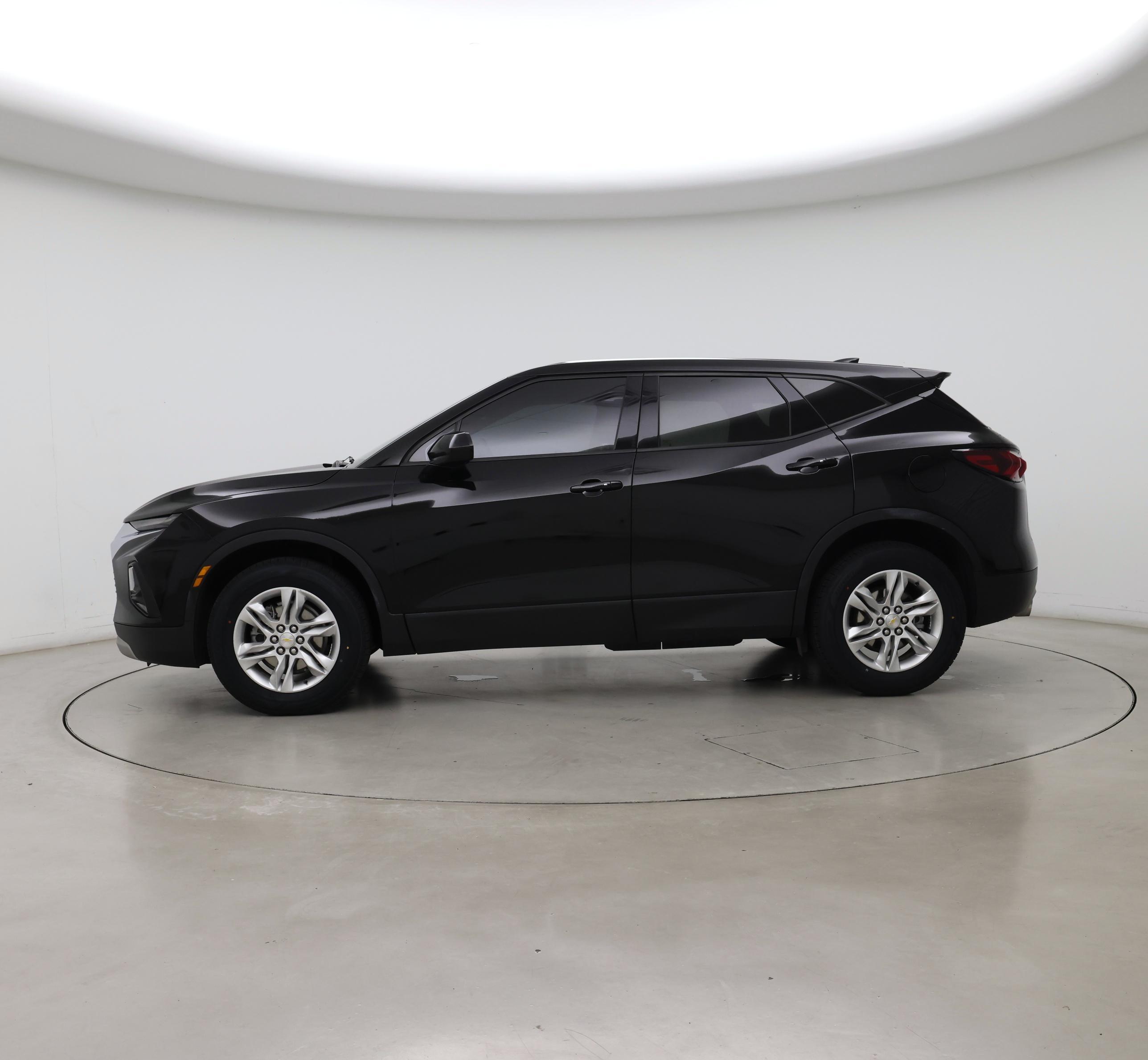 Thumbnail: 2022 Chevrolet Blazer - 3