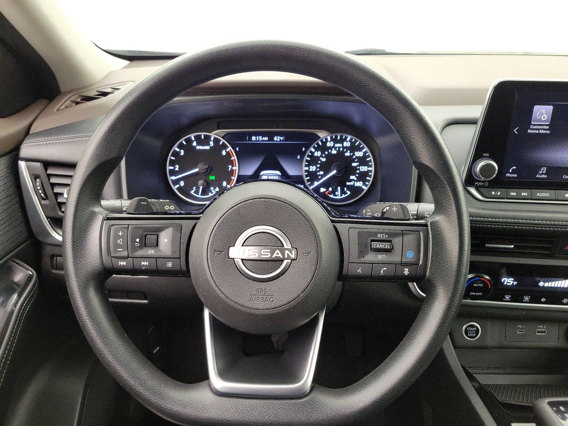 Thumbnail: 2023 Nissan Rogue - 10
