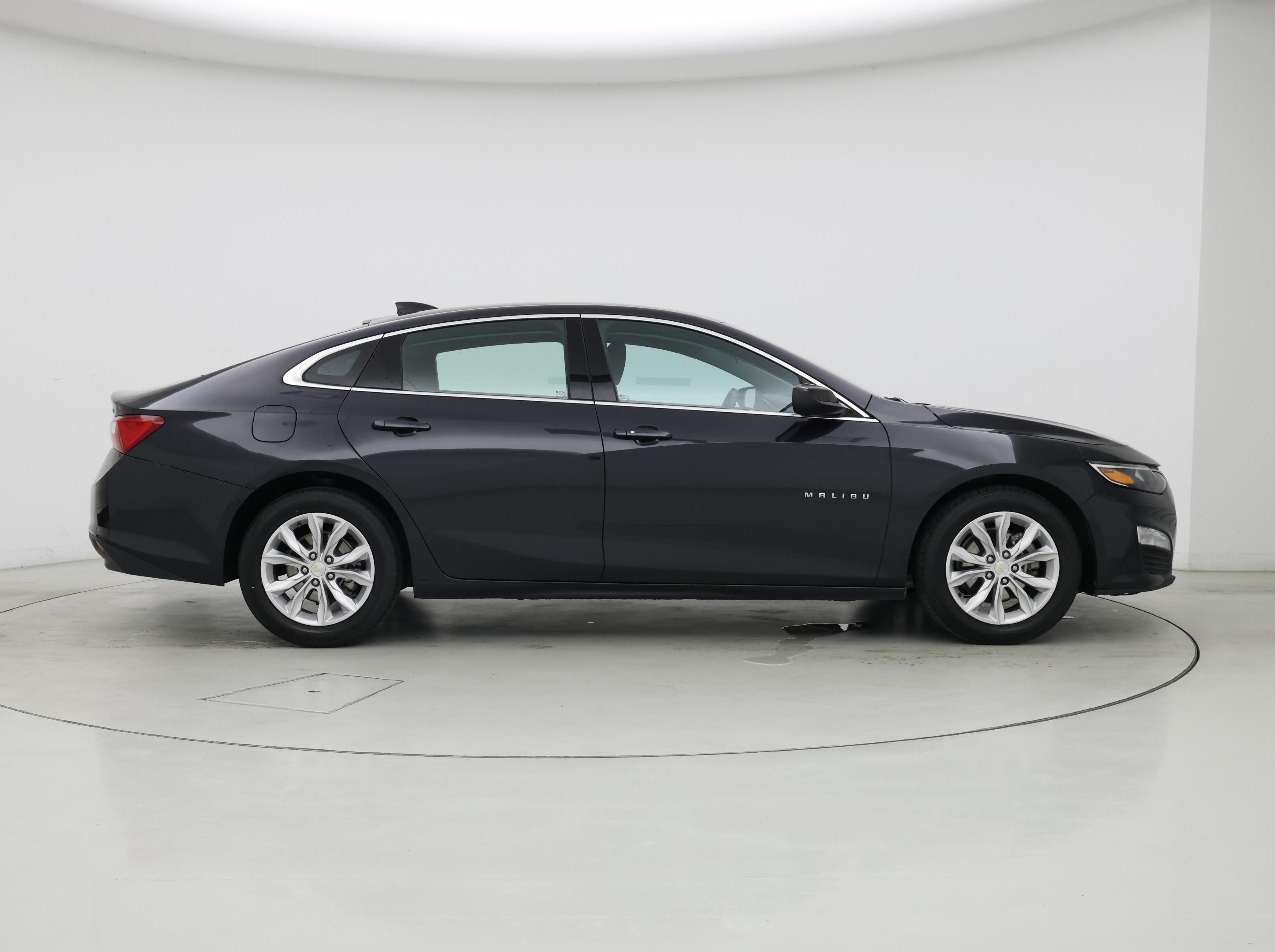 Thumbnail: 2023 Chevrolet Malibu - 7
