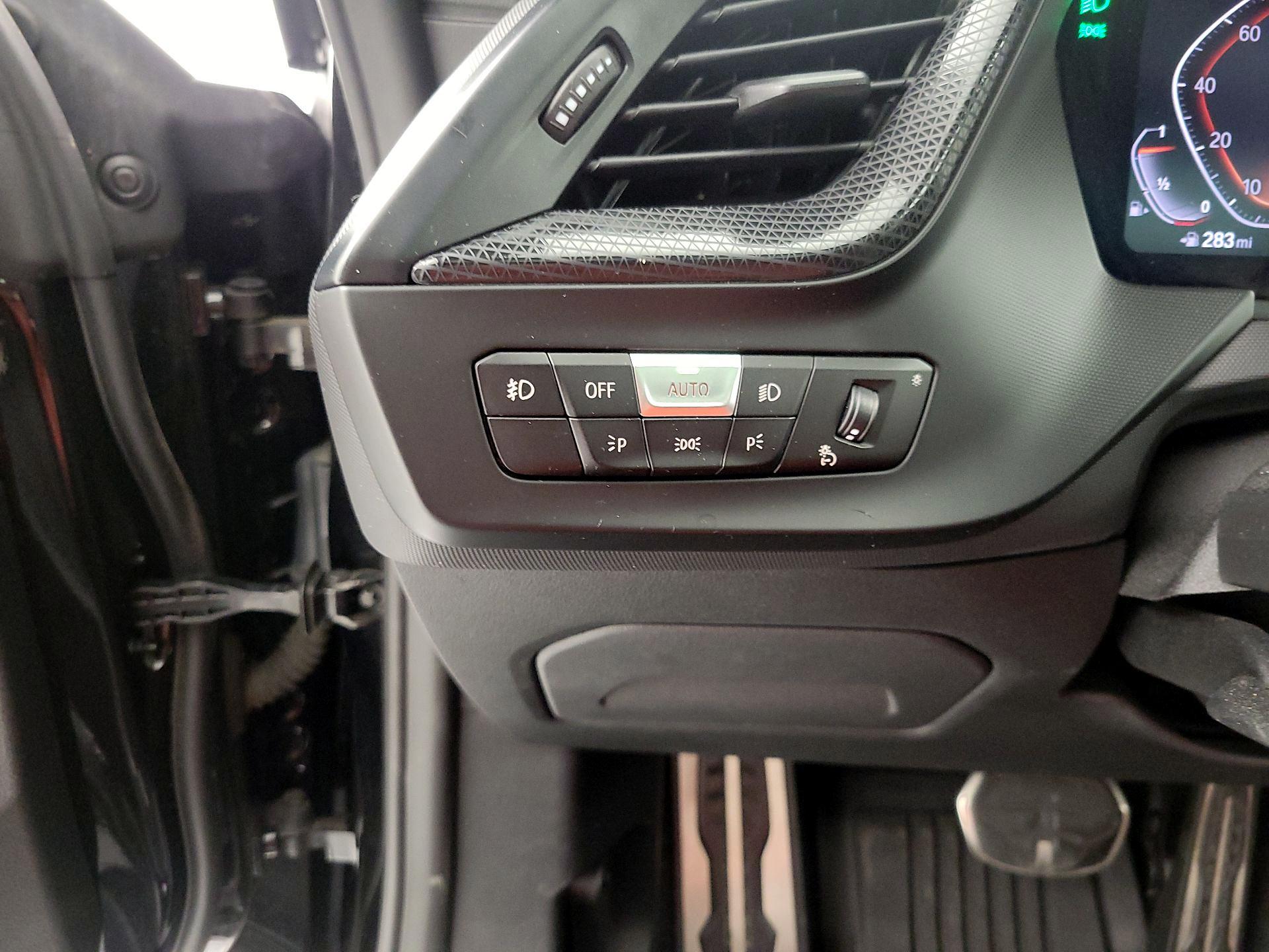 Thumbnail: 2022 BMW 2 Series - 13