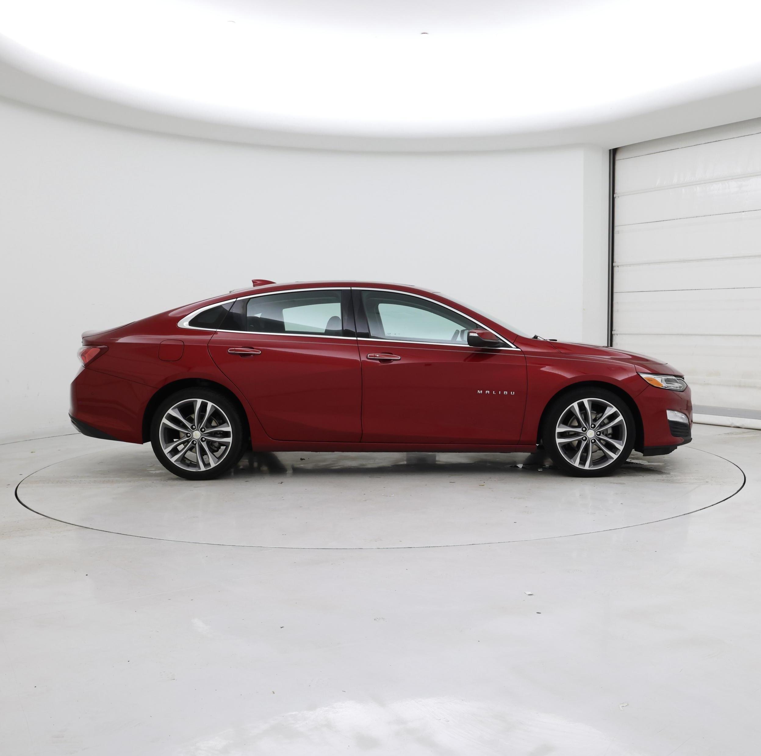 Thumbnail: 2021 Chevrolet Malibu - 7