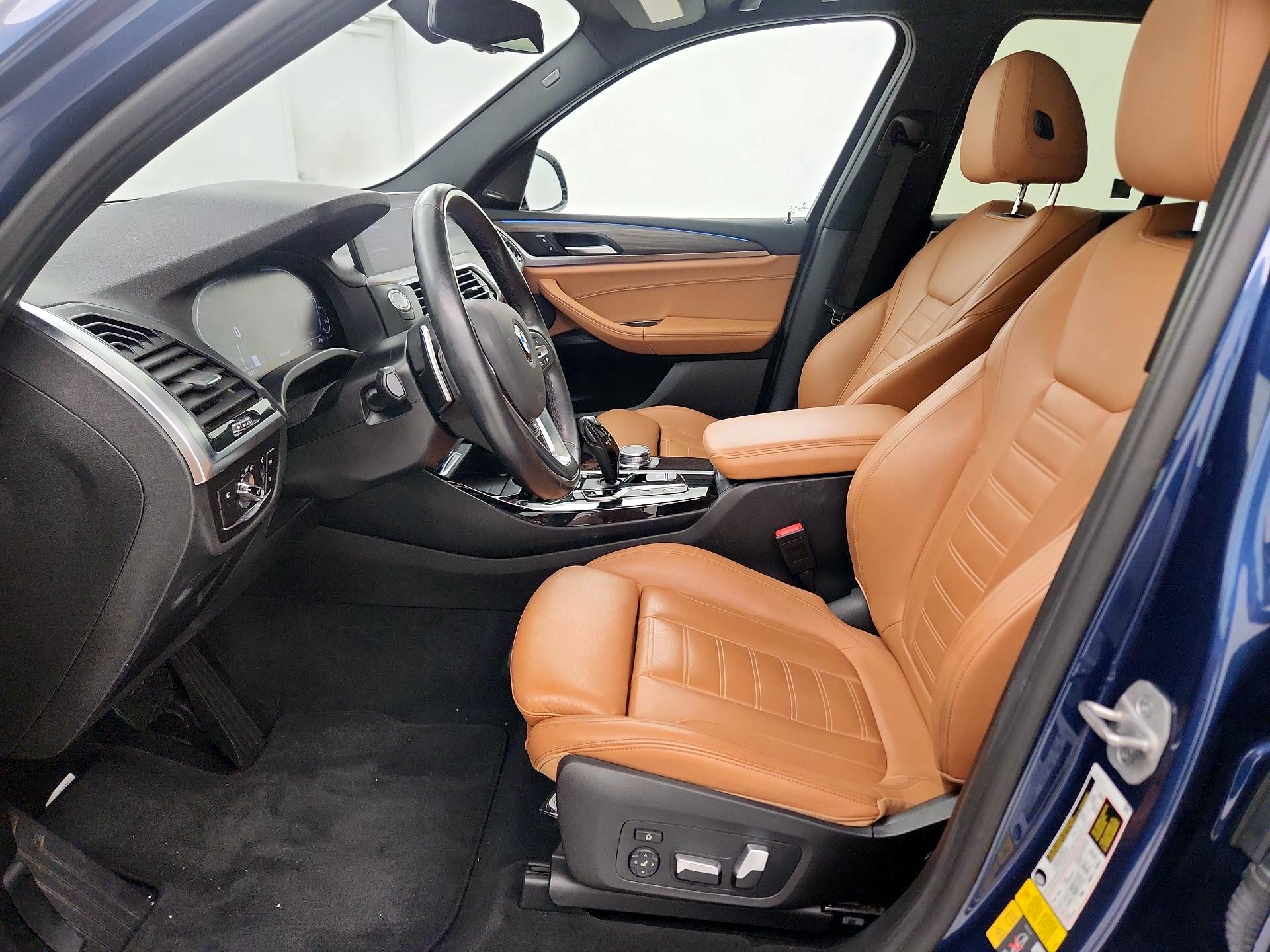 Thumbnail: 2021 BMW X3 - 11