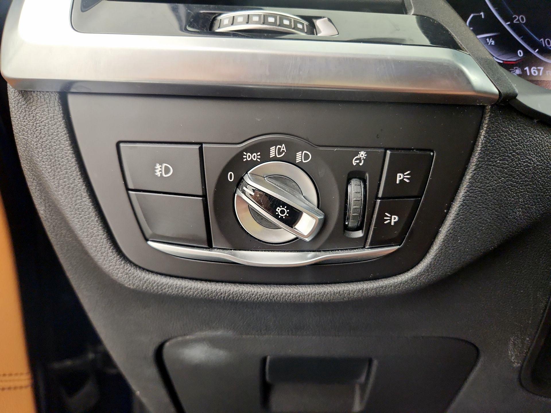 Thumbnail: 2021 BMW X3 - 13