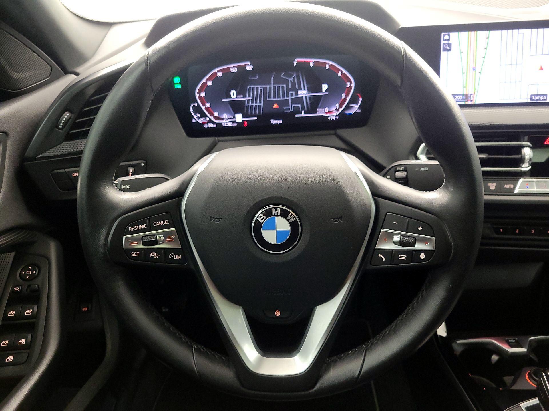Thumbnail: 2022 BMW 2 Series - 10