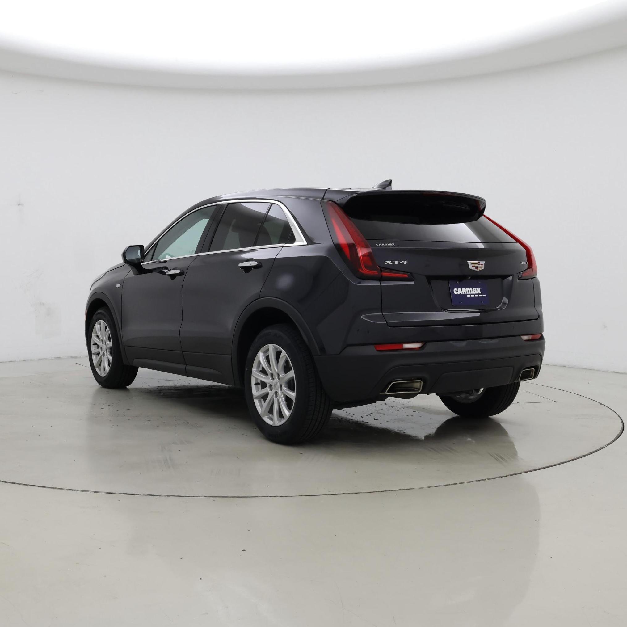 Thumbnail: 2022 Cadillac XT4 - 2