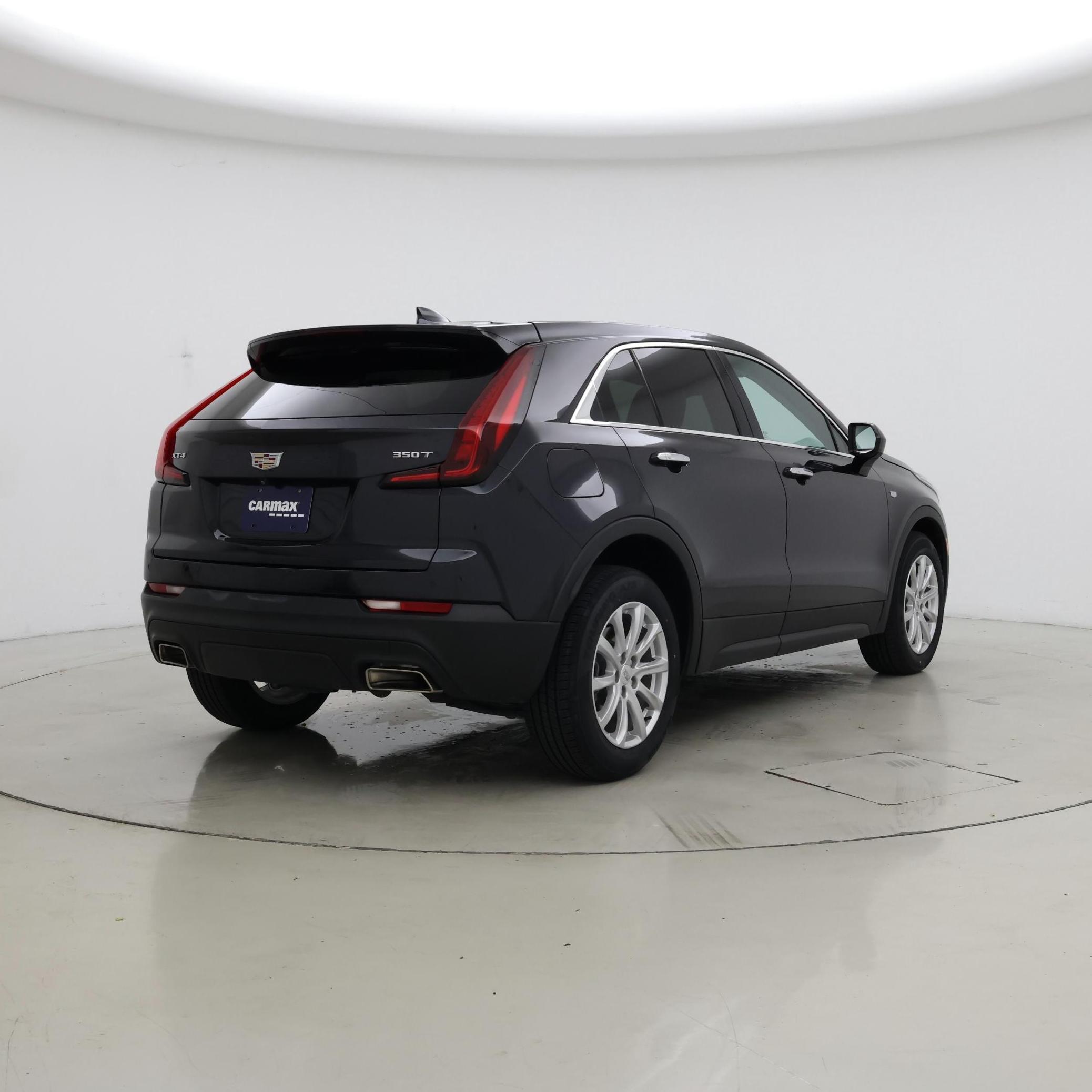 Thumbnail: 2022 Cadillac XT4 - 8