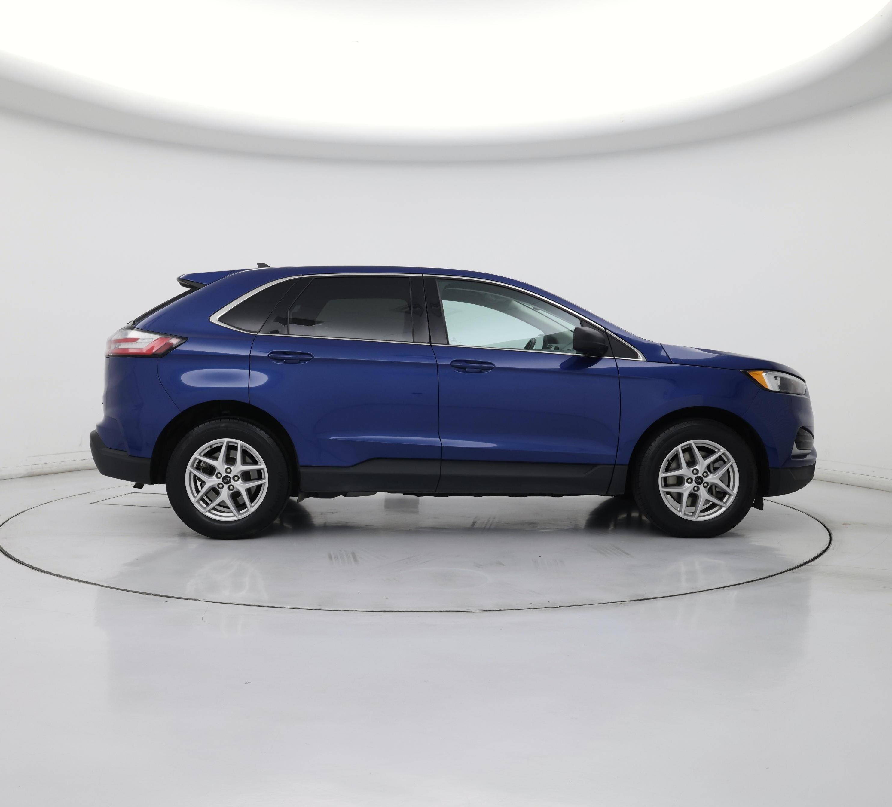 Thumbnail: 2023 Ford Edge - 7