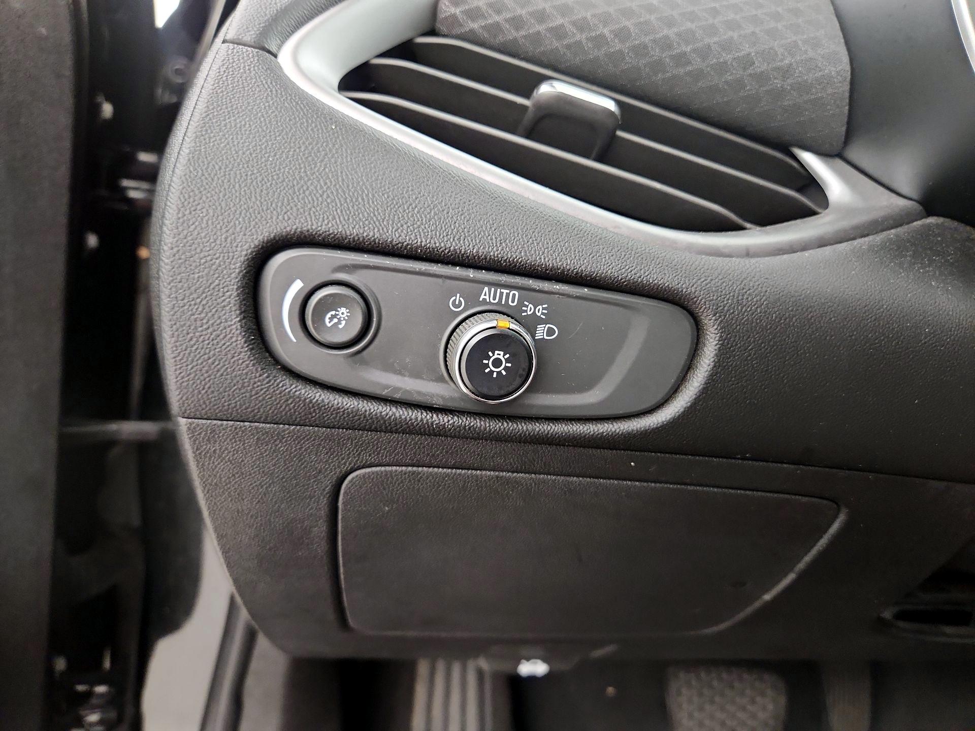 Thumbnail: 2023 Chevrolet Malibu - 13