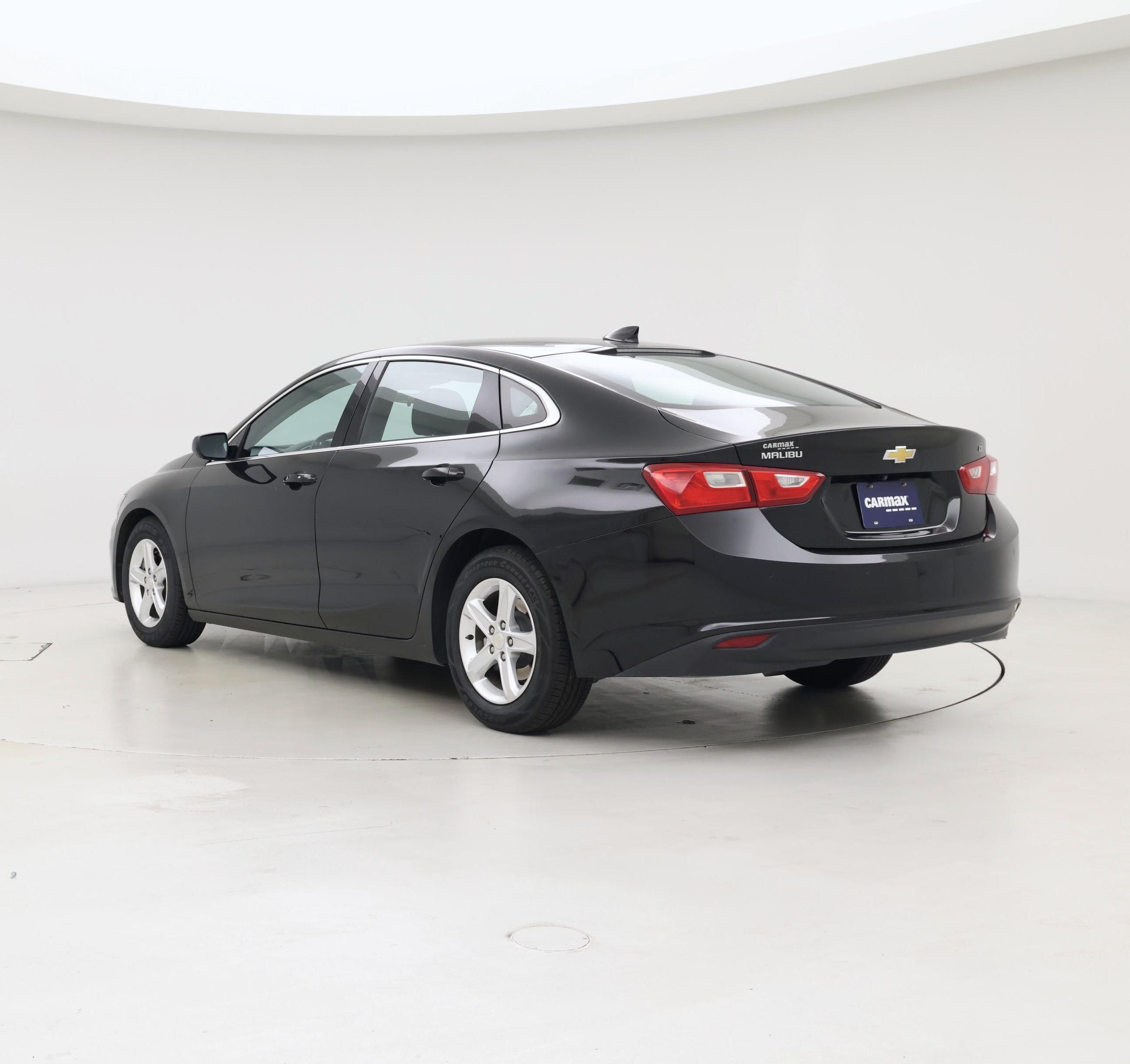 Thumbnail: 2023 Chevrolet Malibu - 2