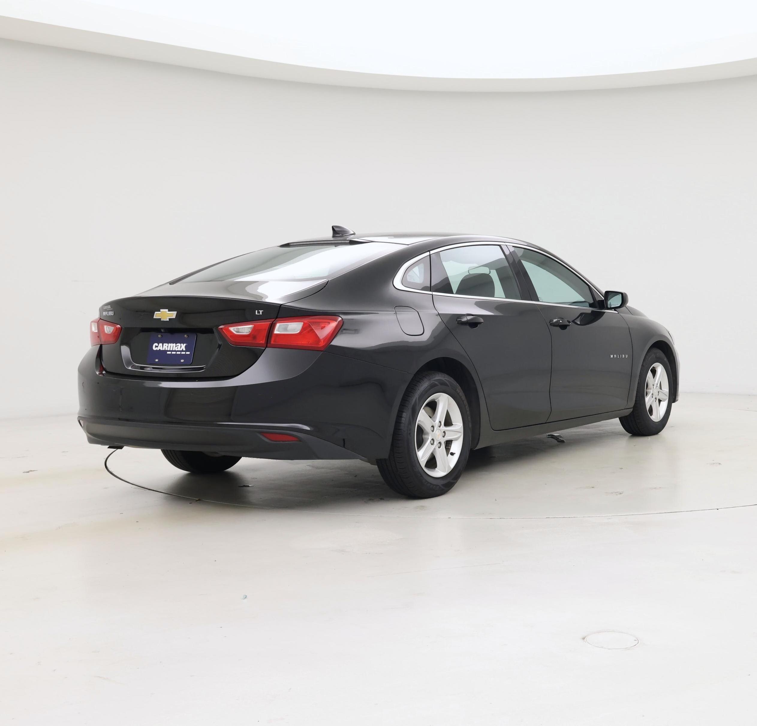 Thumbnail: 2023 Chevrolet Malibu - 8