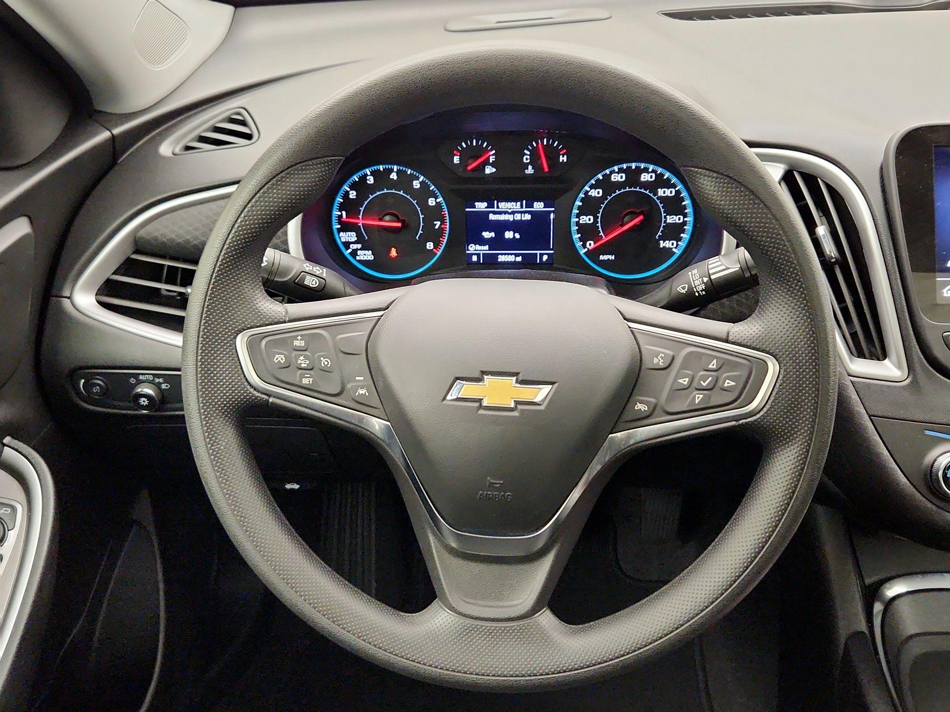 Thumbnail: 2024 Chevrolet Malibu - 10