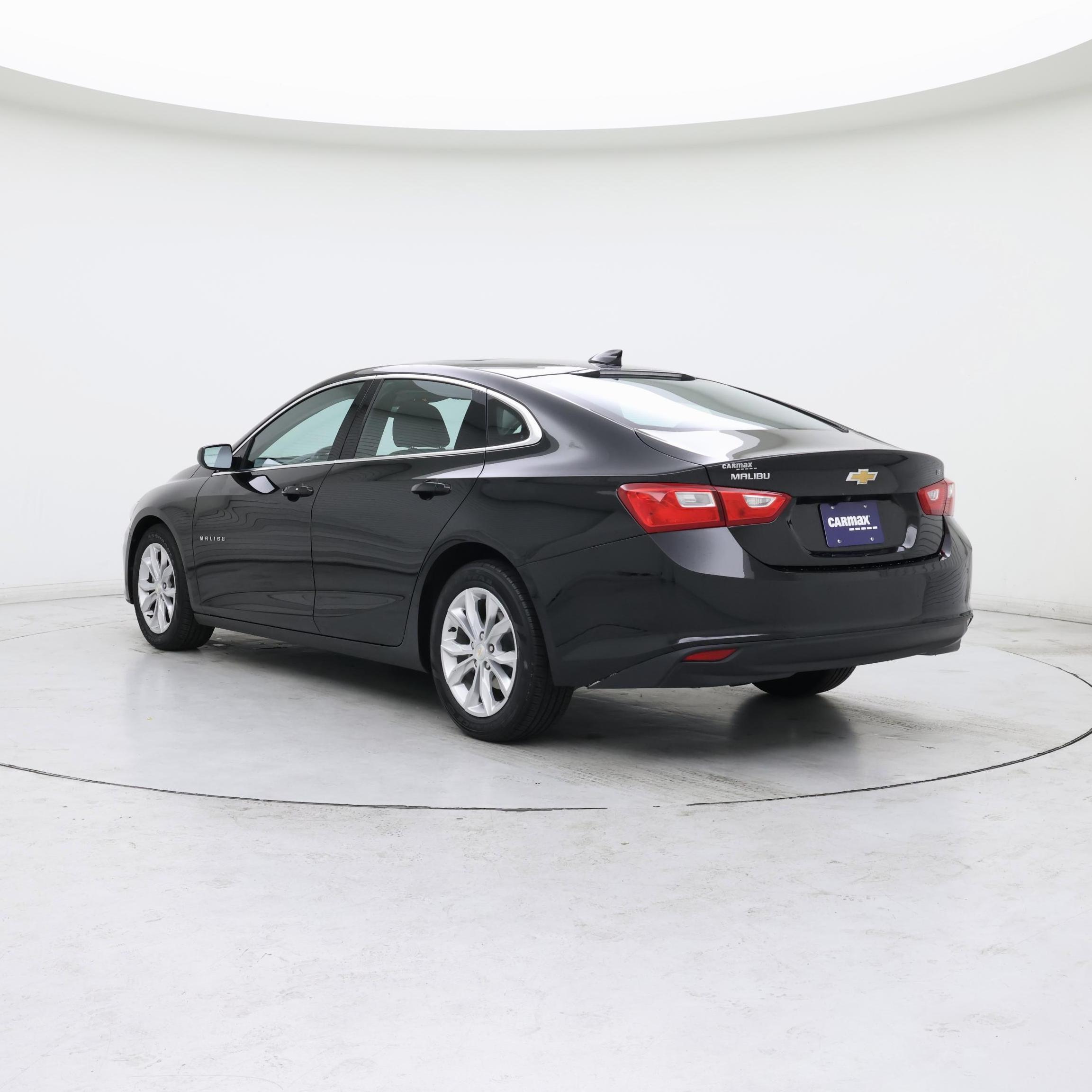 Thumbnail: 2024 Chevrolet Malibu - 2