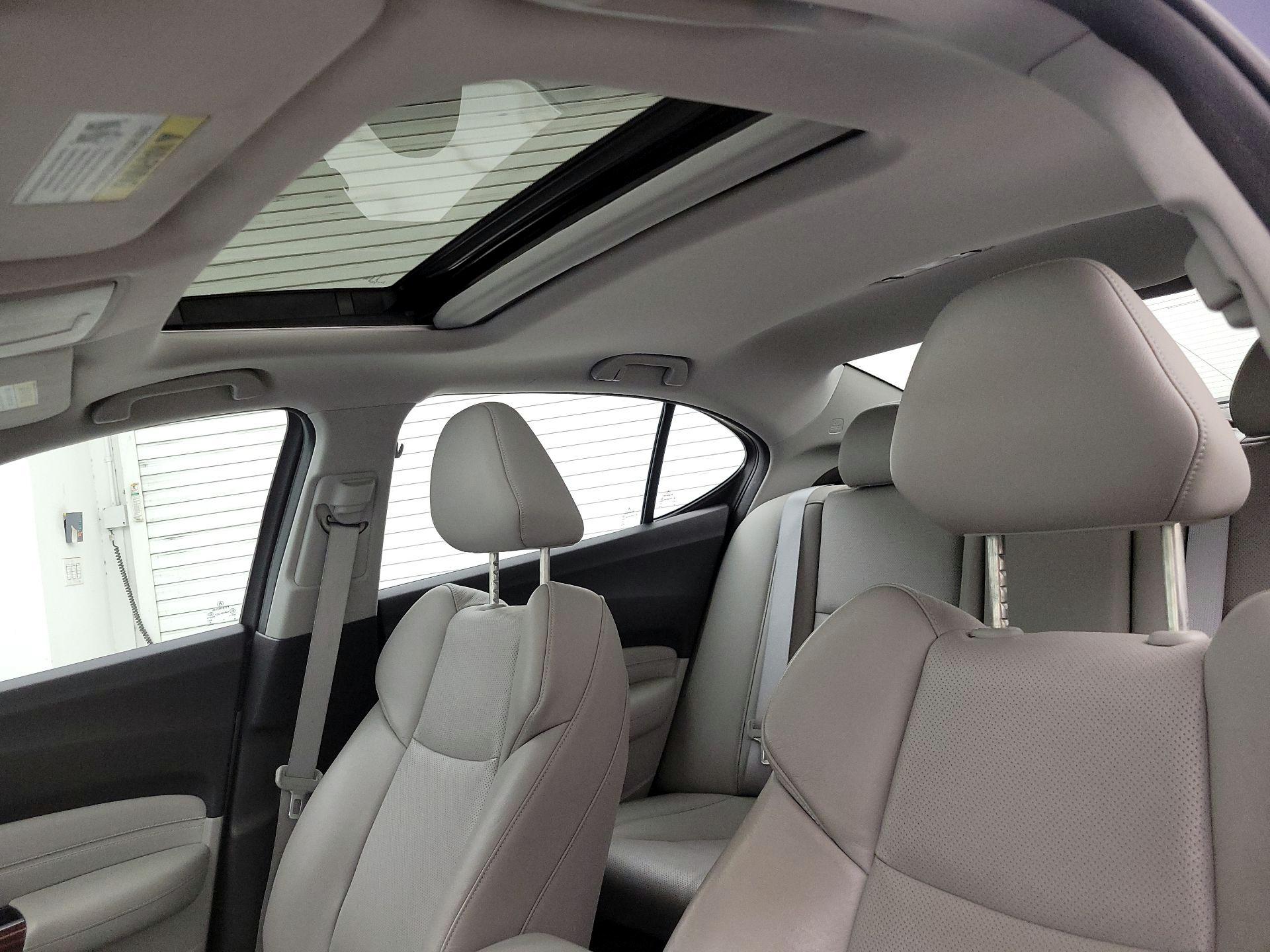 Thumbnail: 2015 Acura TLX - 18