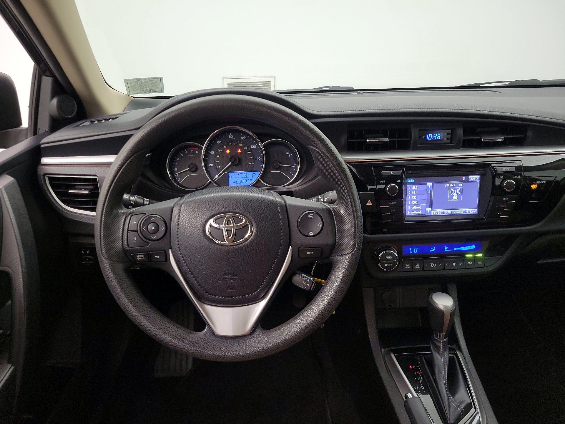 Thumbnail: 2014 Toyota Corolla - 10