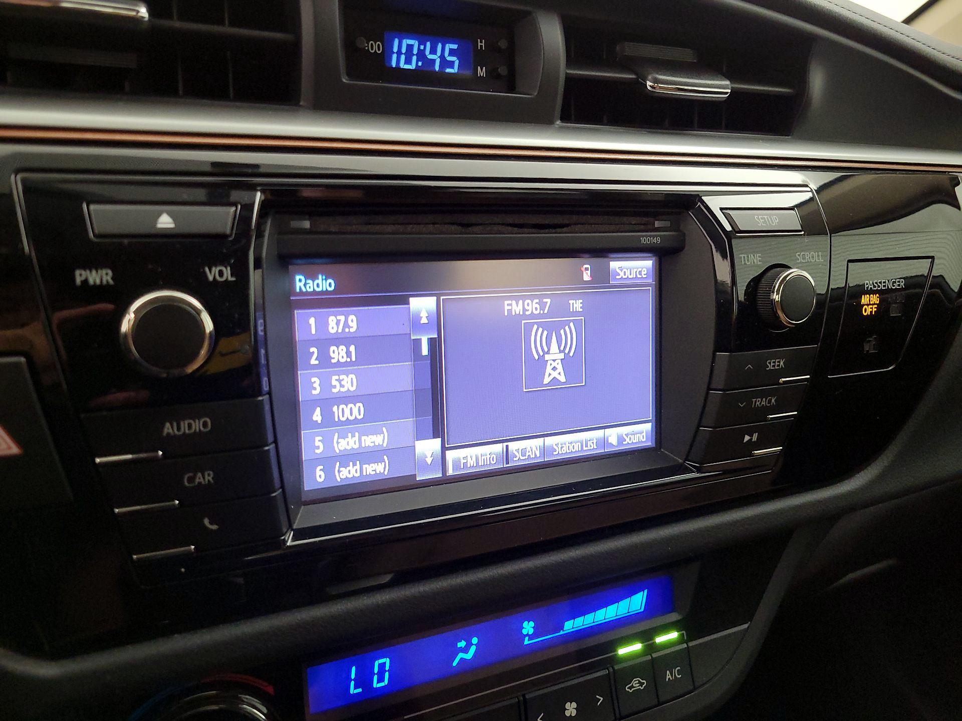 Thumbnail: 2014 Toyota Corolla - 14
