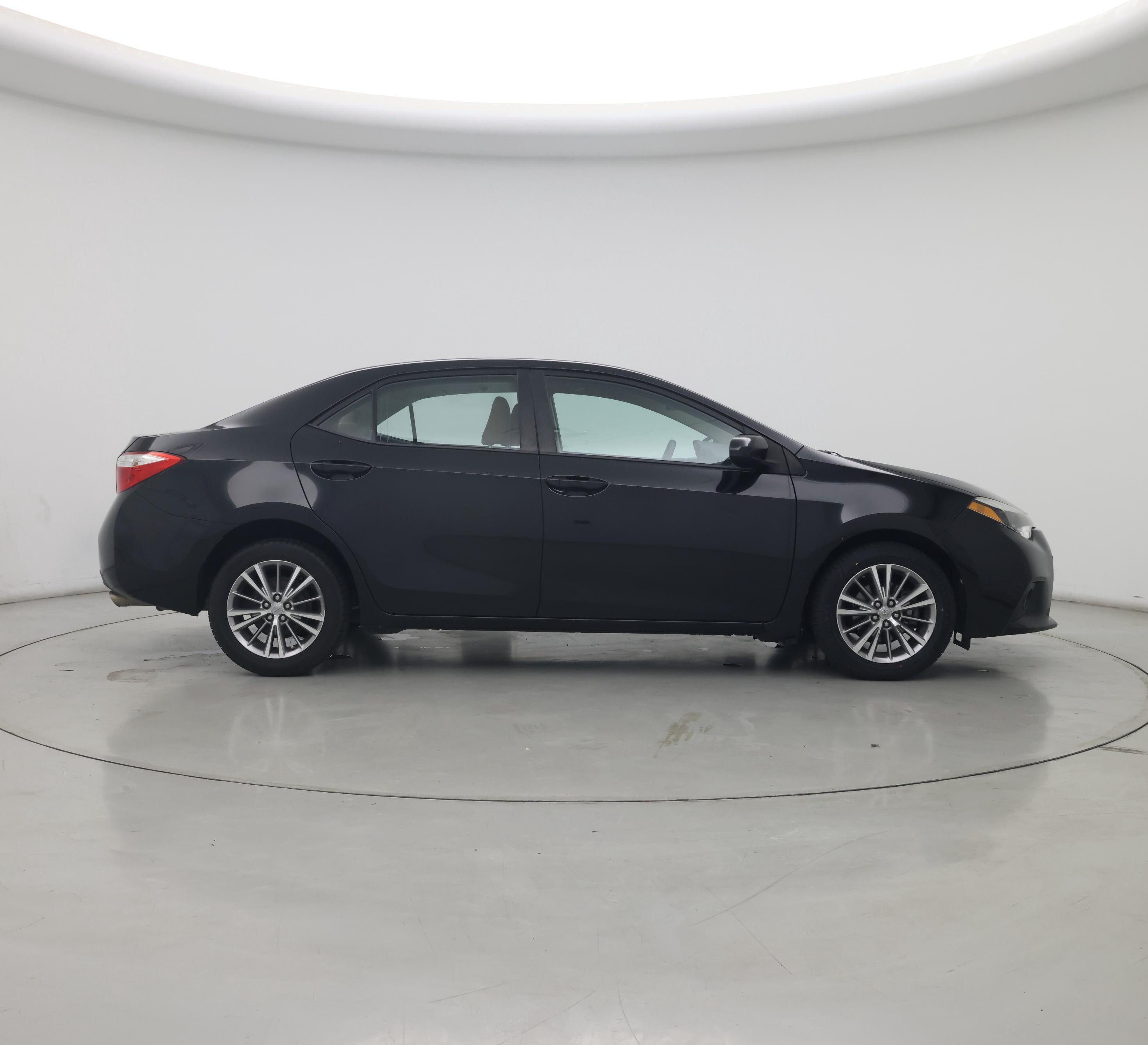 Thumbnail: 2014 Toyota Corolla - 7