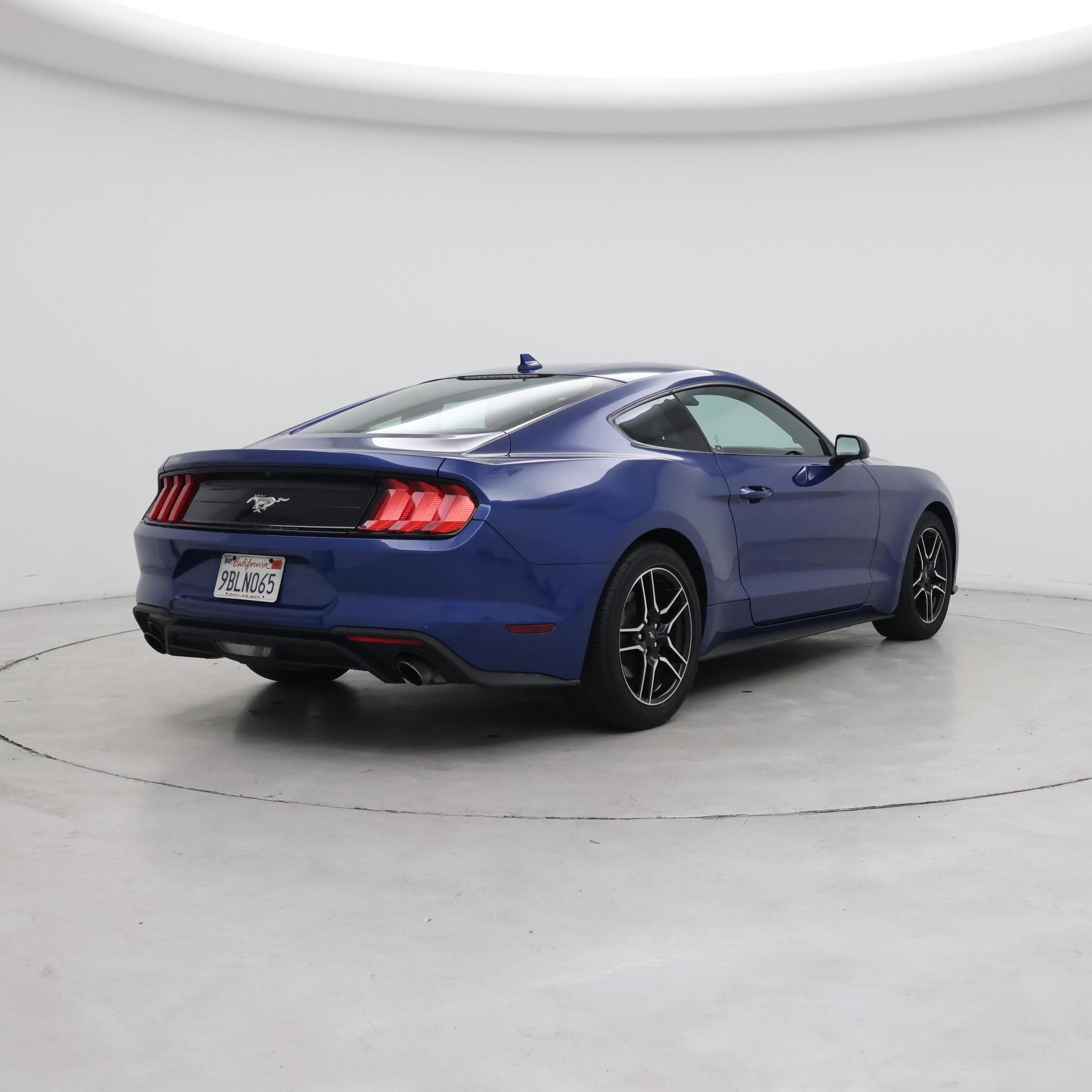 Thumbnail: 2022 Ford Mustang - 8