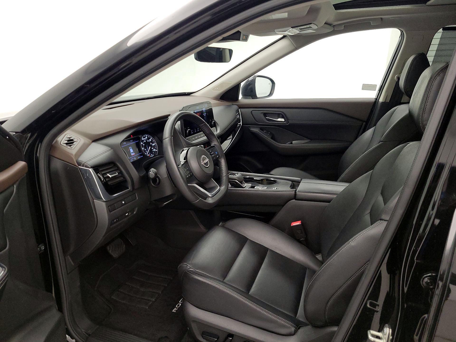 Thumbnail: 2023 Nissan Rogue - 11