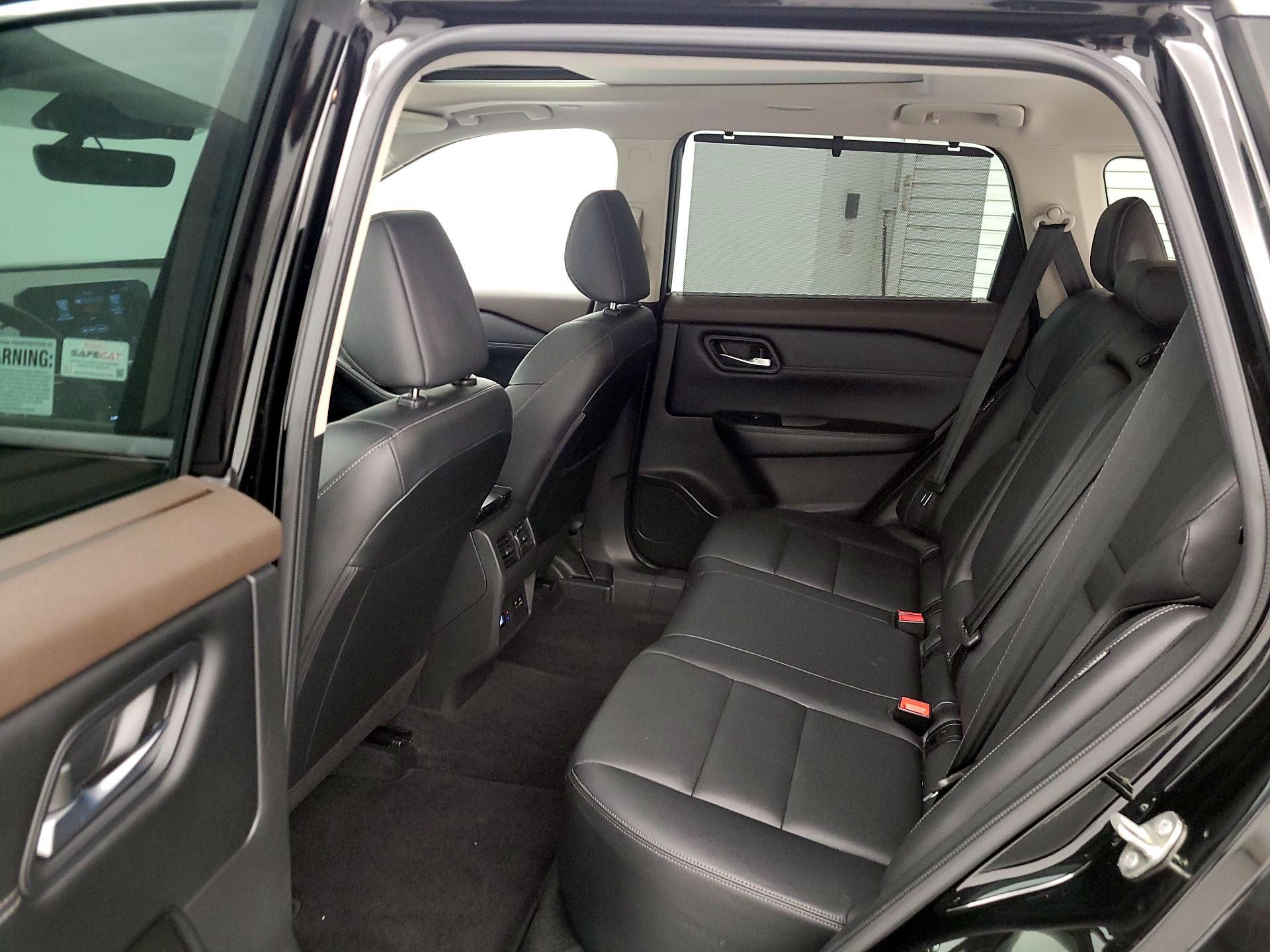 Thumbnail: 2023 Nissan Rogue - 20