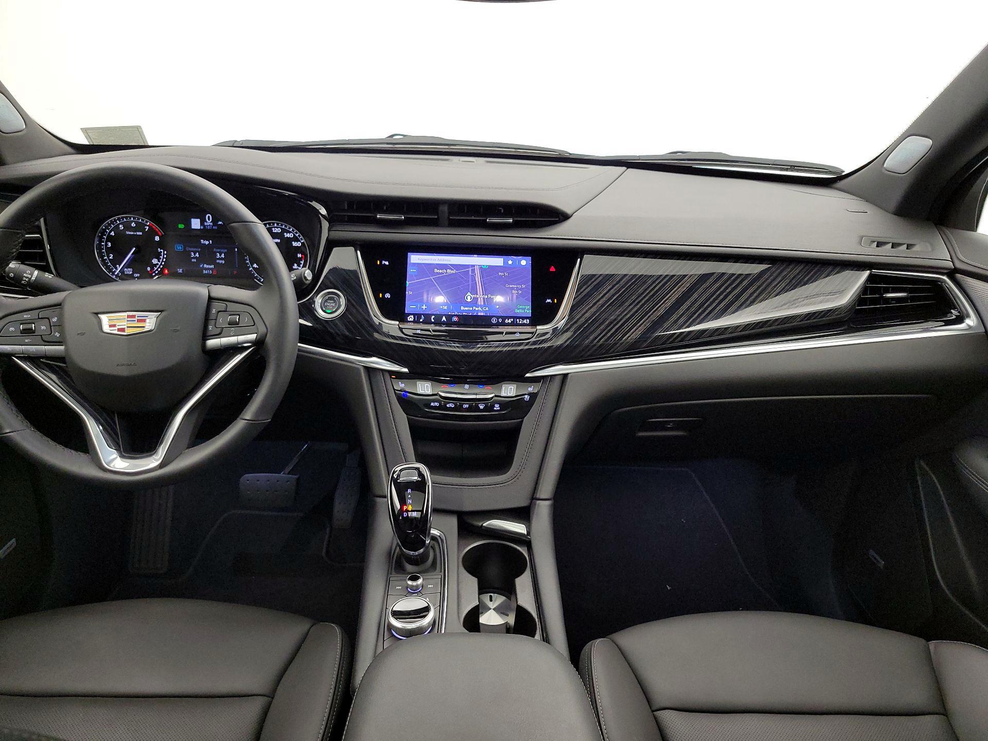 Thumbnail: 2025 Cadillac XT6 - 9