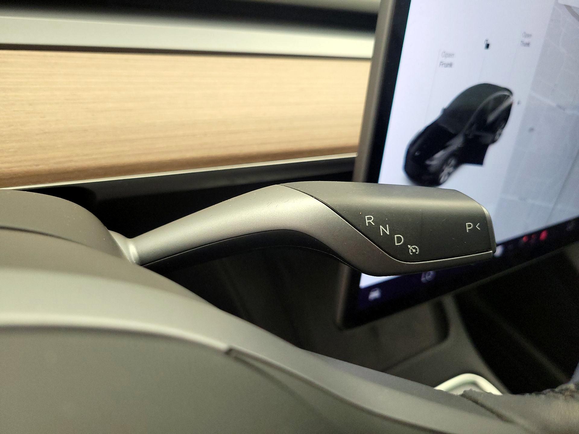 Thumbnail: 2022 Tesla Model Y - 17