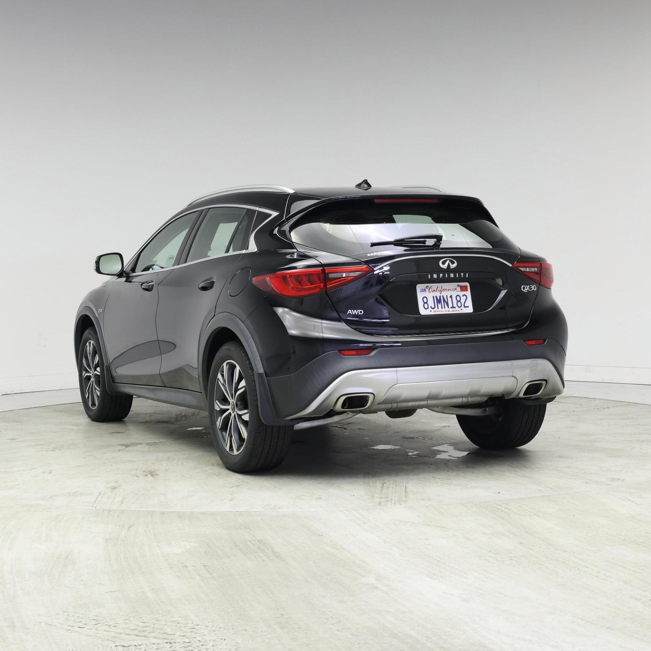 Thumbnail: 2018 INFINITI QX30 - 2
