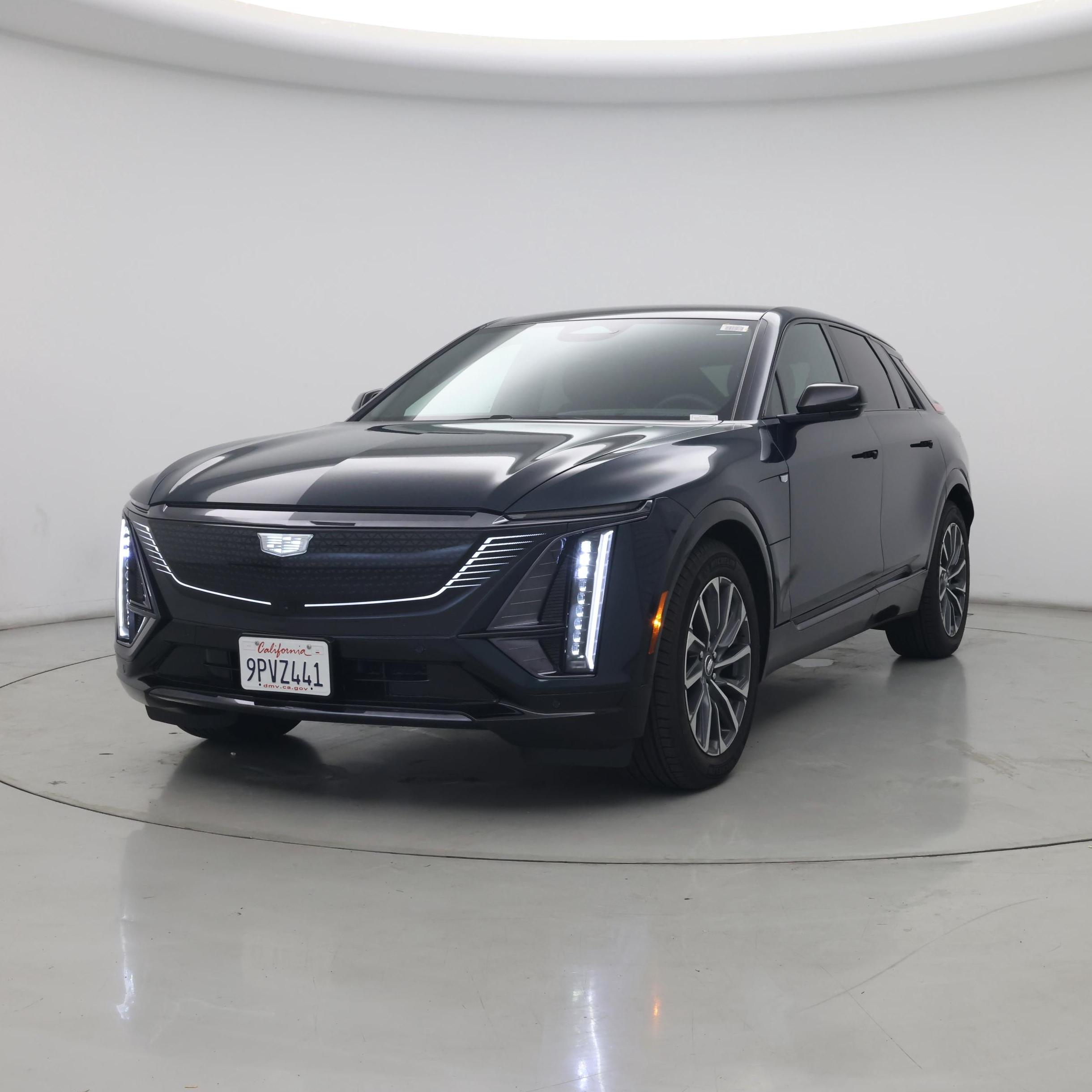Thumbnail: 2024 Cadillac Lyriq - 4