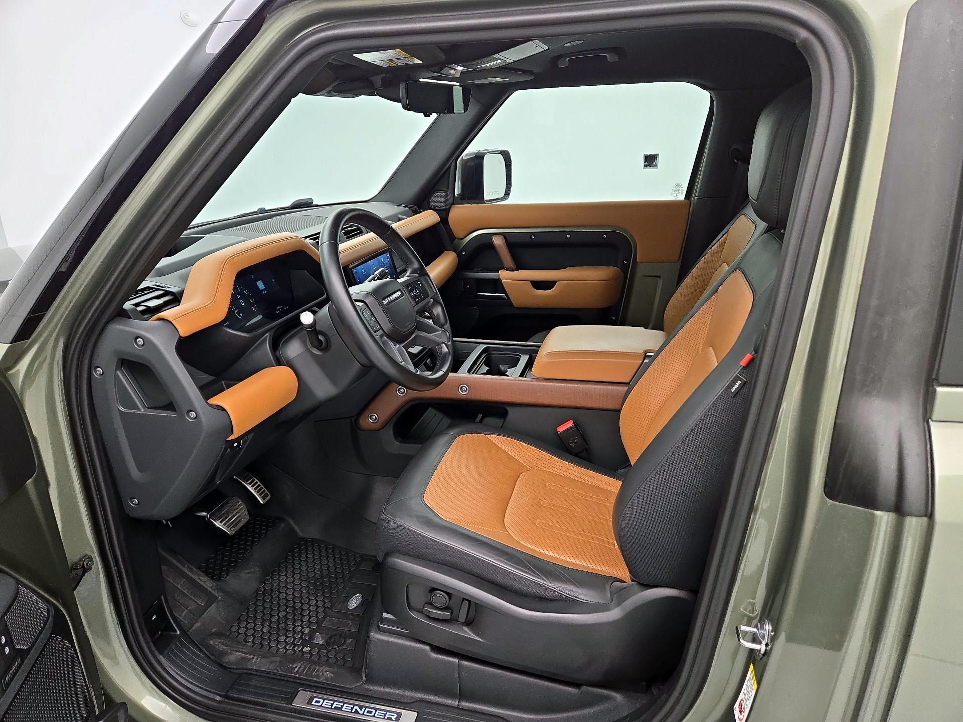 Thumbnail: 2021 Land Rover Defender - 11