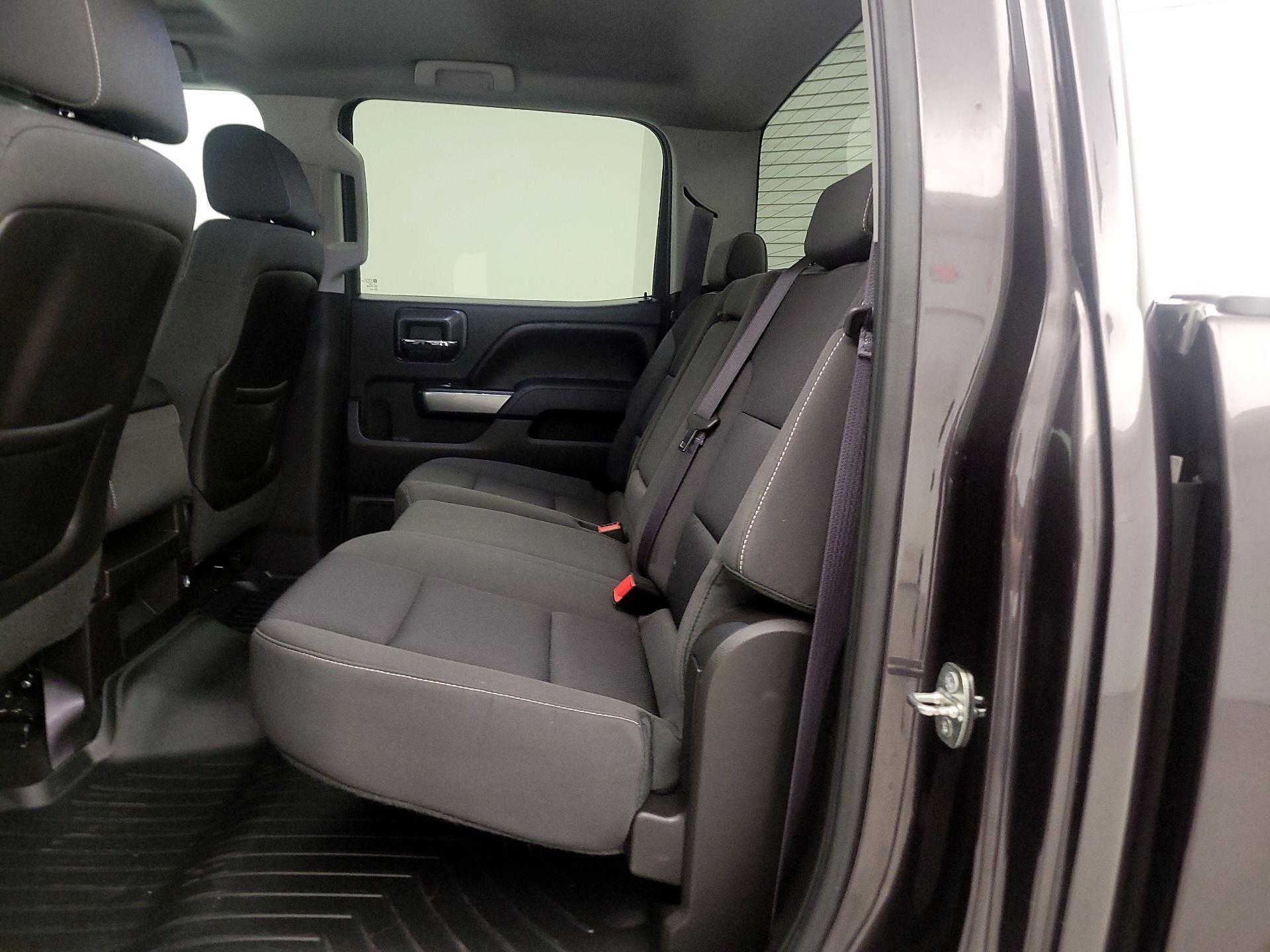 Thumbnail: 2015 Chevrolet Silverado 1500 - 19