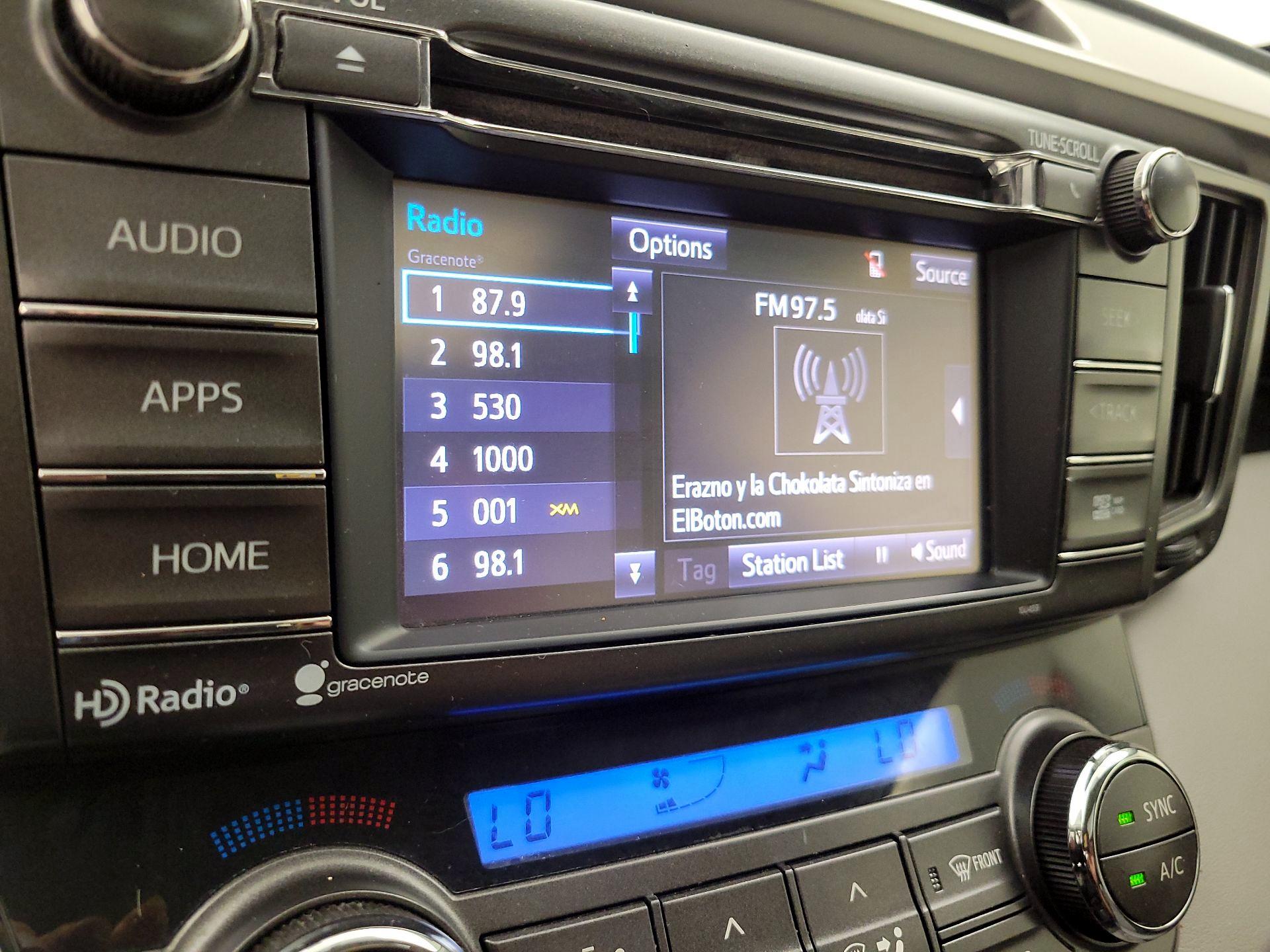 Thumbnail: 2015 Toyota RAV4 - 15
