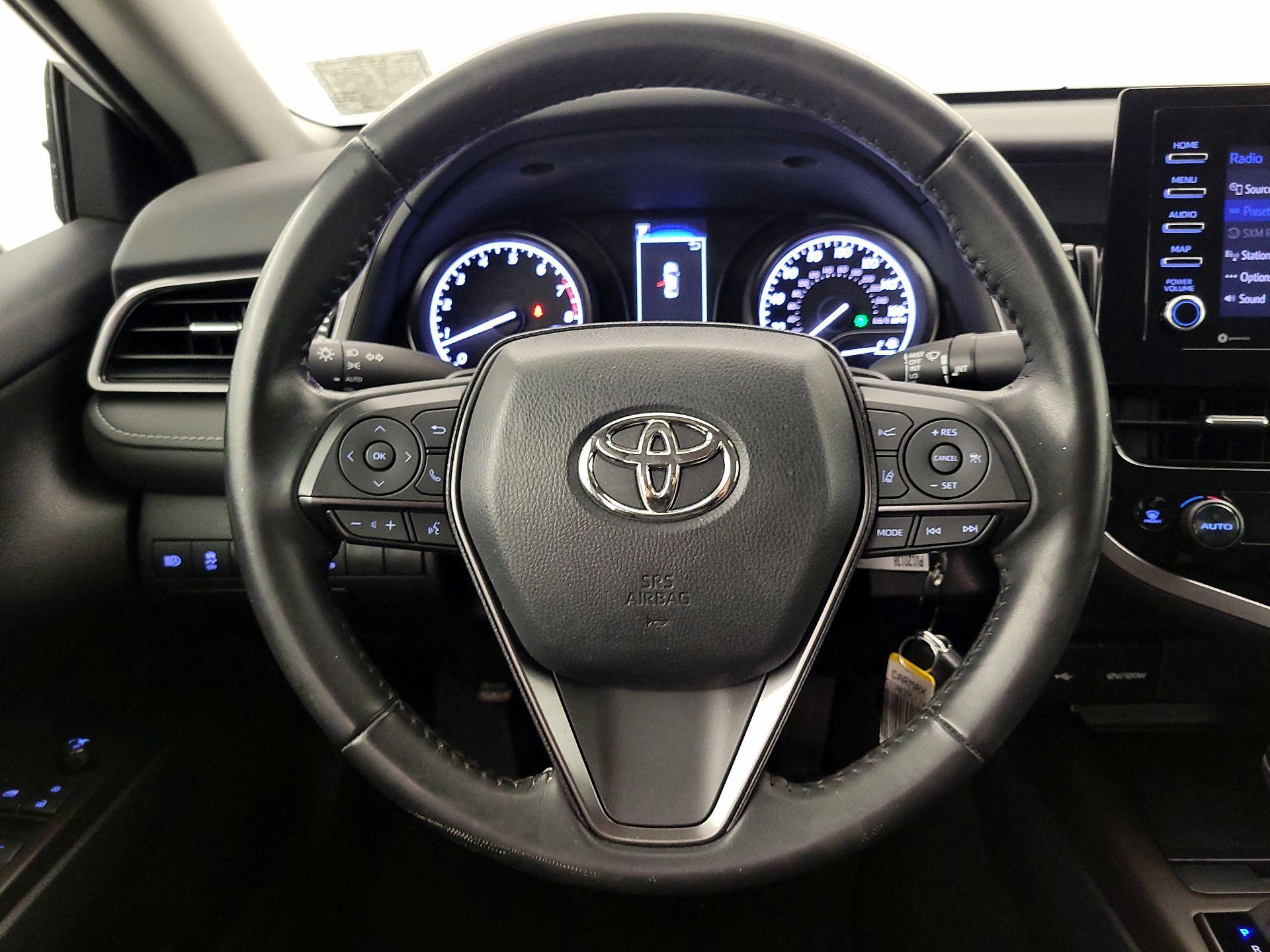 Thumbnail: 2023 Toyota Camry - 10