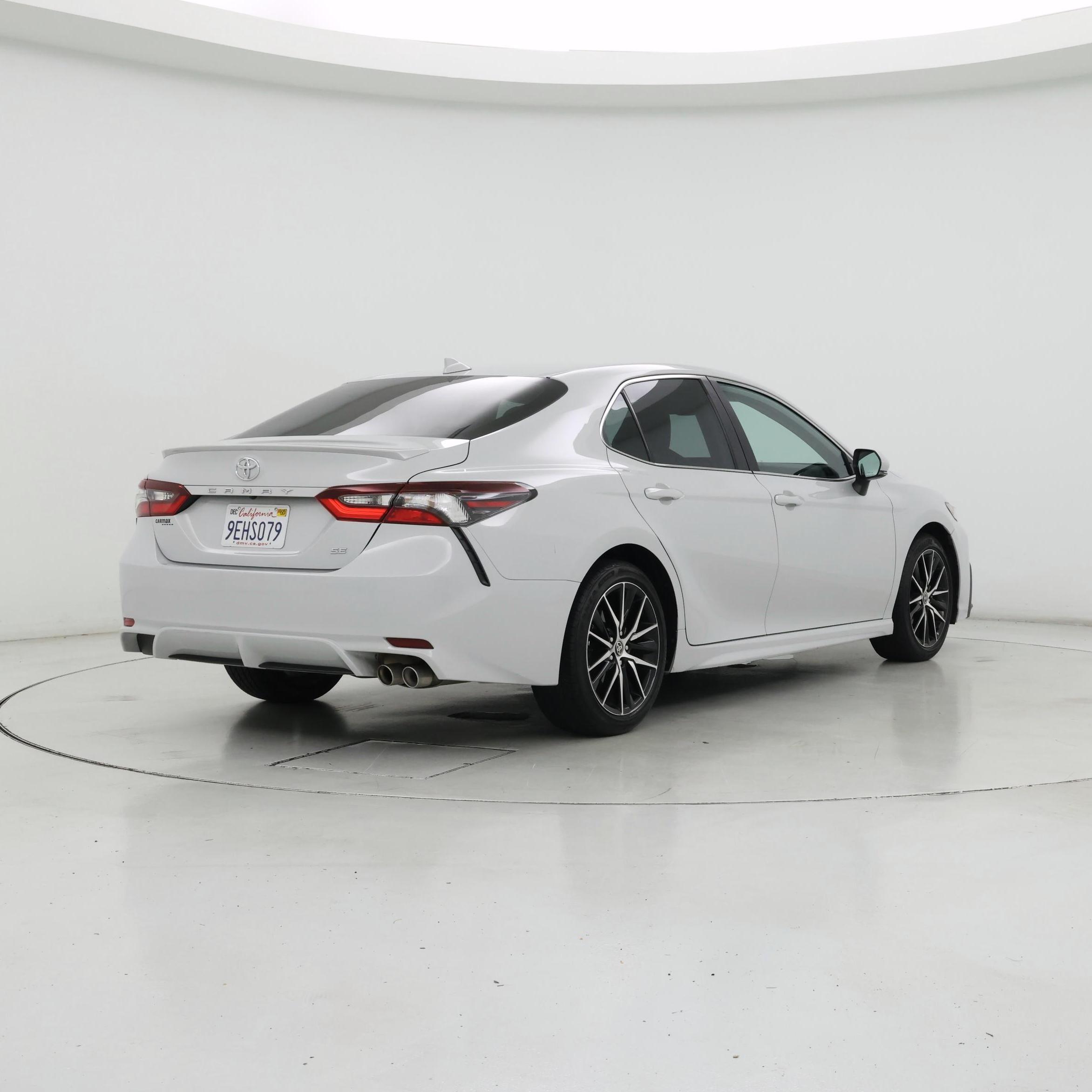 Thumbnail: 2023 Toyota Camry - 8