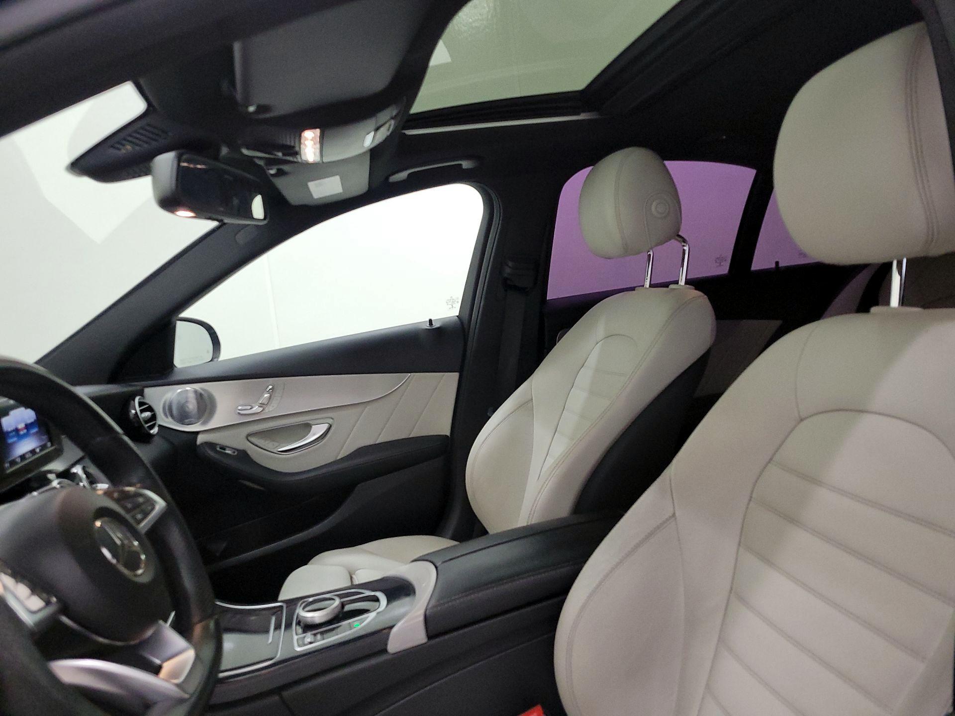 Thumbnail: 2018 Mercedes-Benz C-Class - 19