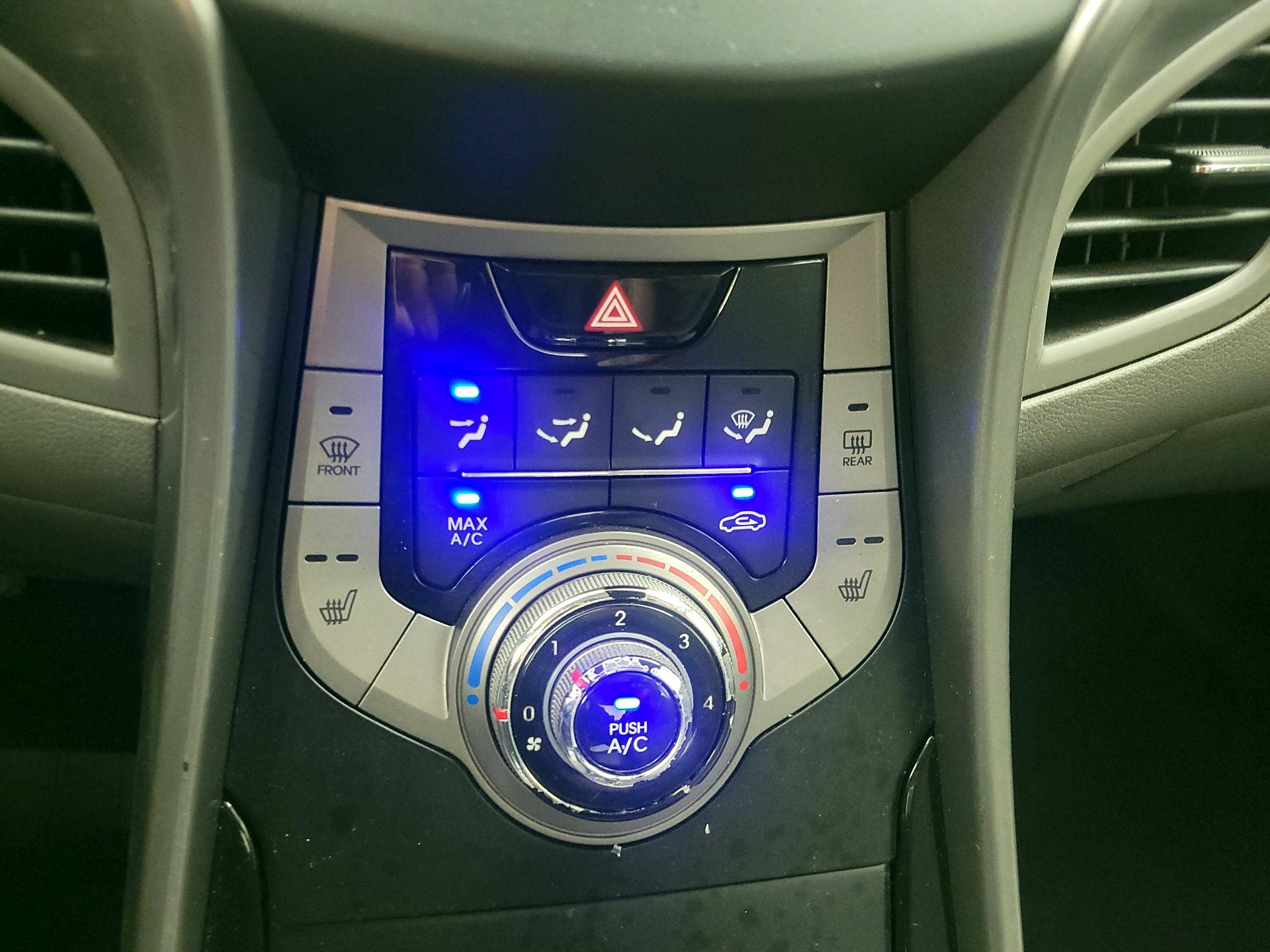 Thumbnail: 2013 Hyundai Elantra - 15