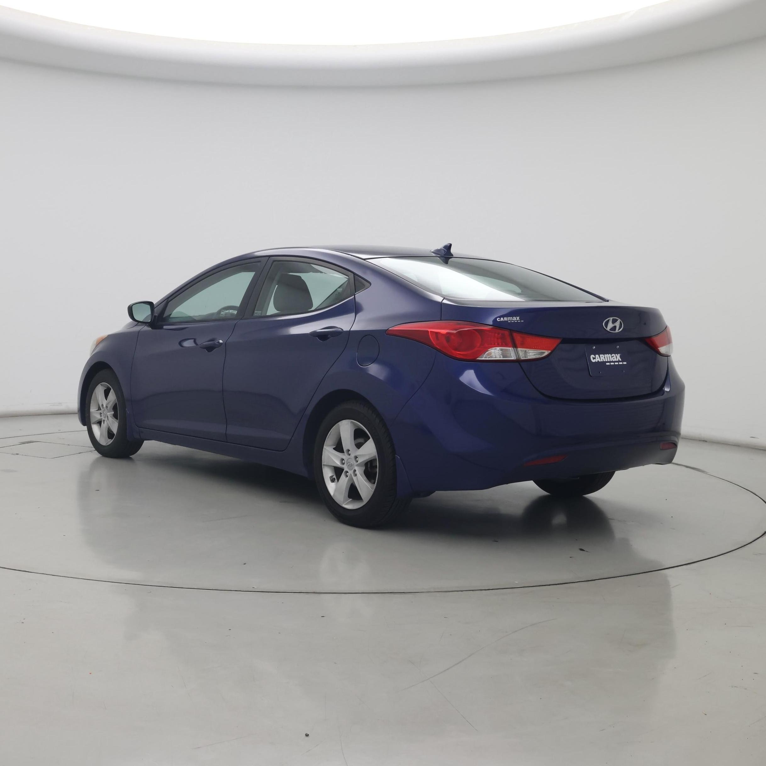 Thumbnail: 2013 Hyundai Elantra - 2