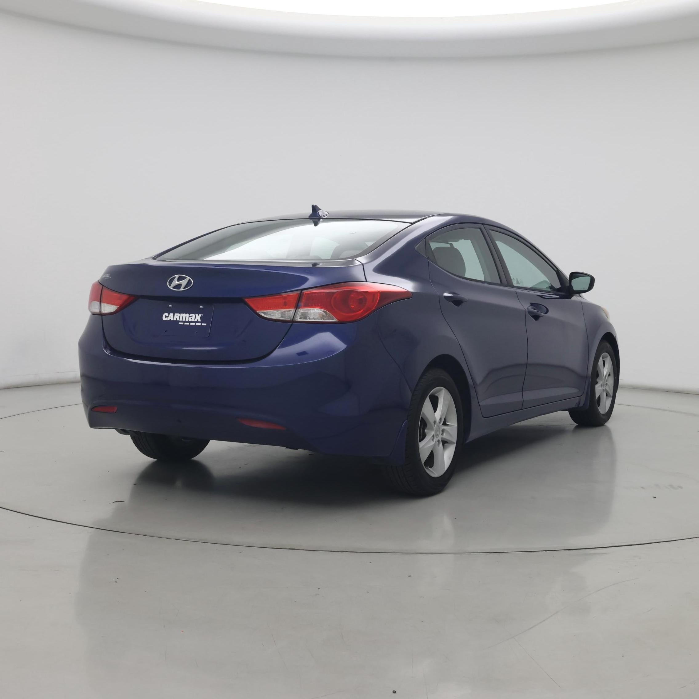 Thumbnail: 2013 Hyundai Elantra - 8
