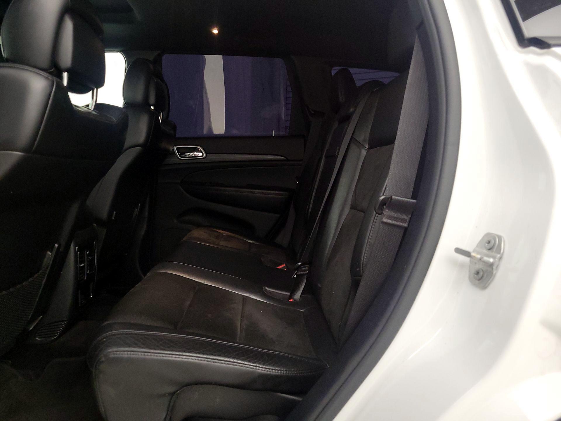 Thumbnail: 2019 Jeep Grand Cherokee - 19