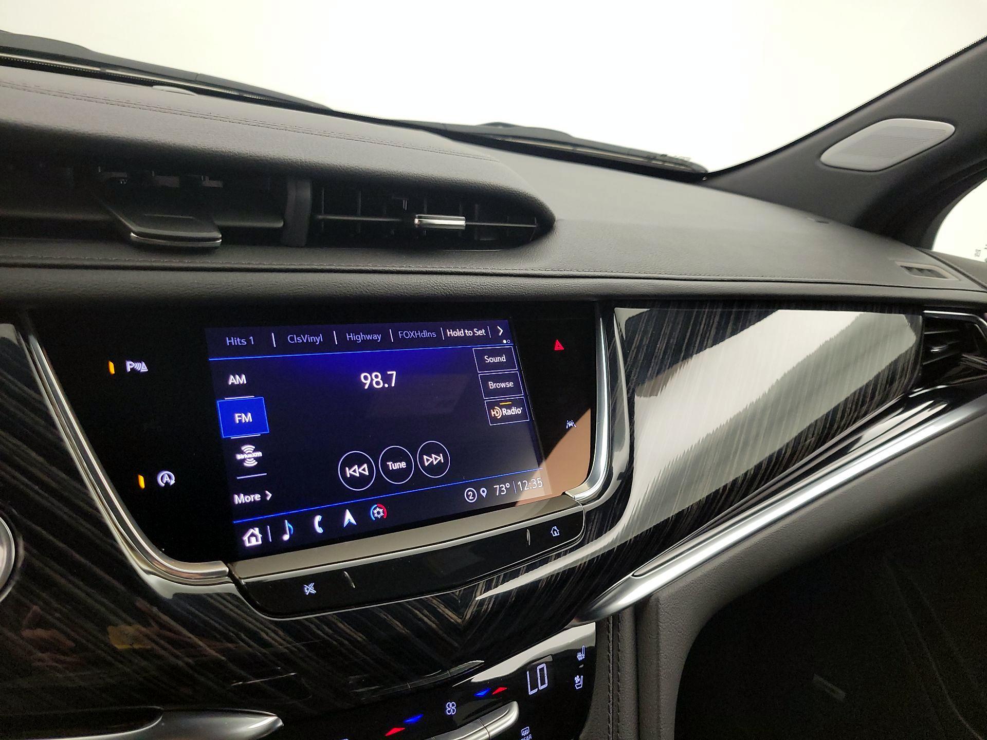 Thumbnail: 2025 Cadillac XT6 - 16